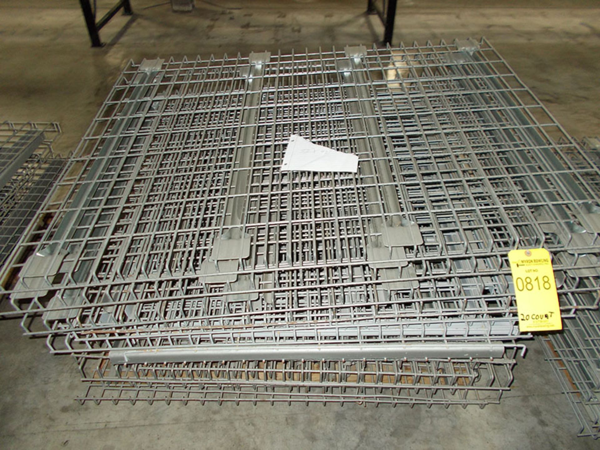 (32) 52'' X 42'' WIRE TRAYS