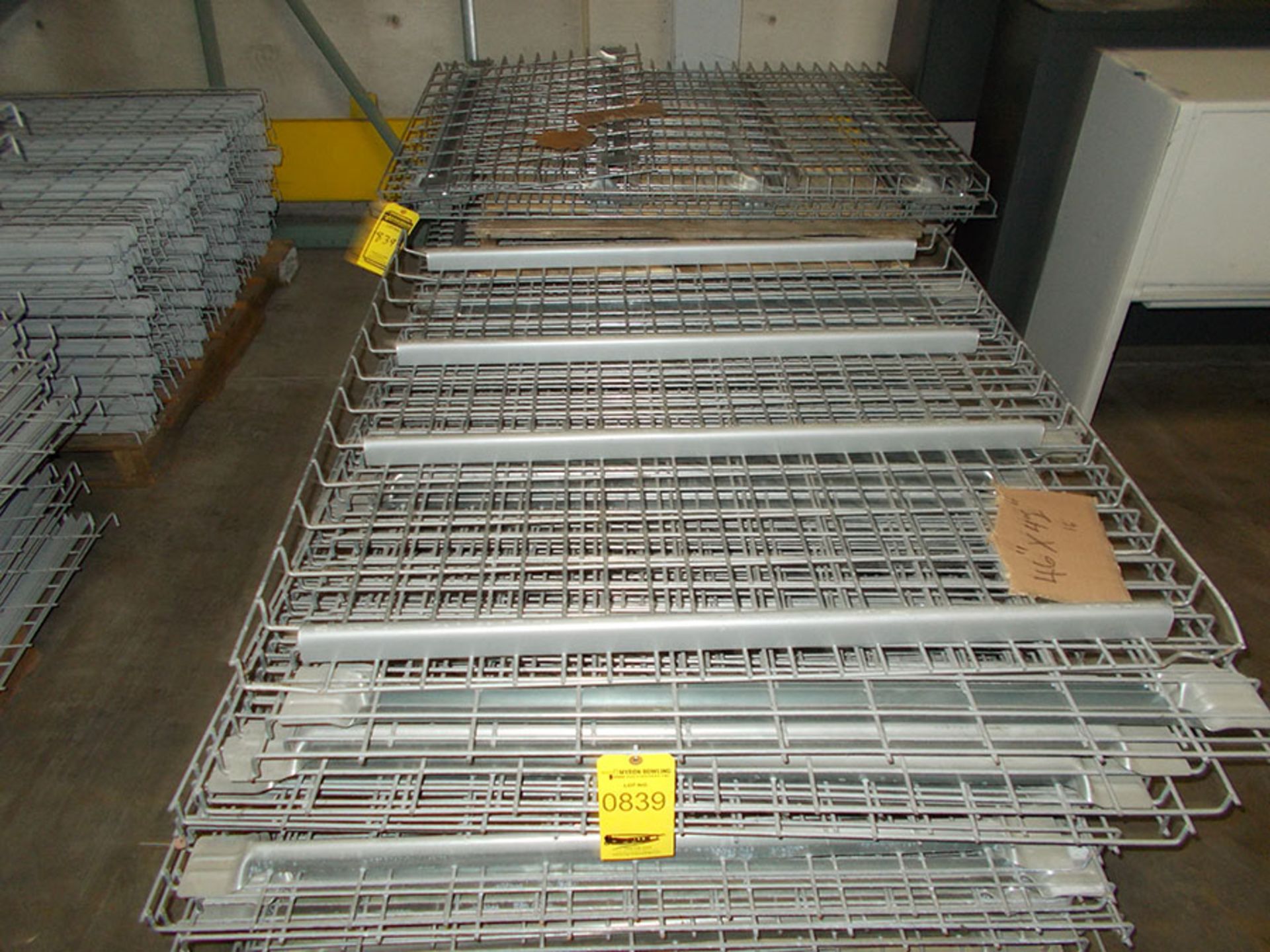 (25) 46'' X 42'' WIRE TRAYS & (1) PALLET OF MISC. WIRE TRAYS