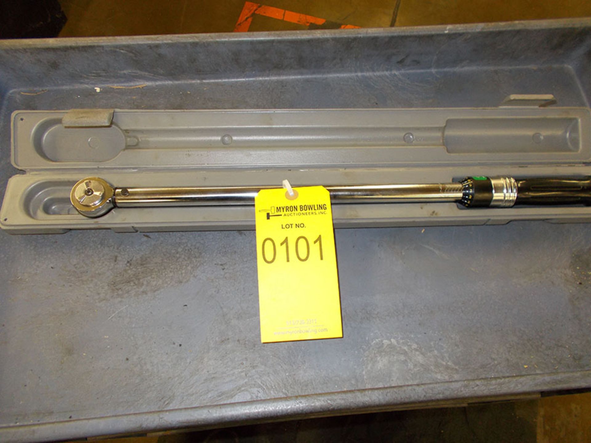 SK ADJUSTABLE CLICK TYPE TORQUE WRENCH; 1/2'' DRIVE