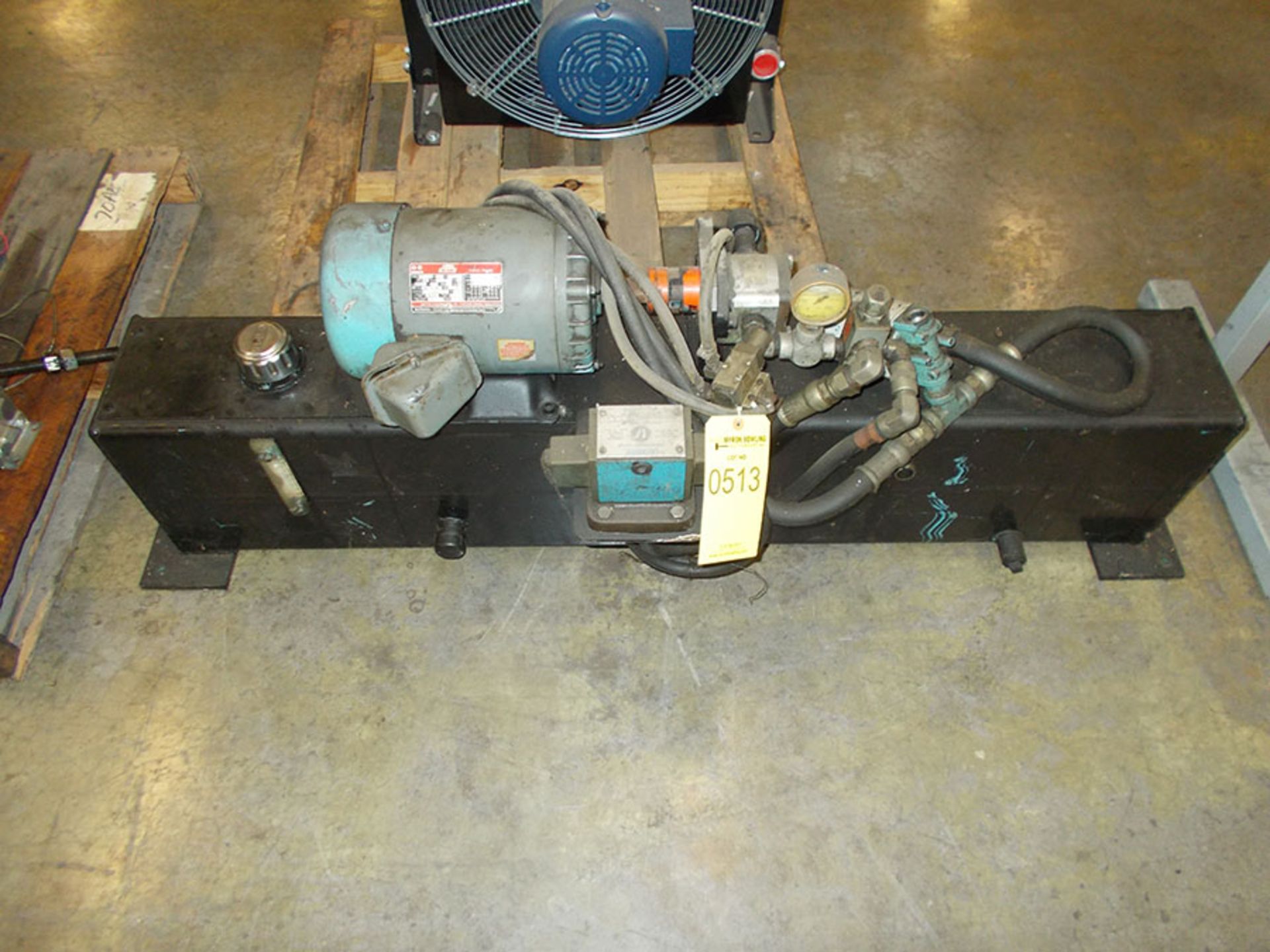 VICKERS 3HP HYDRAULIC UNIT WITH FILTER; 230/460V, 3-PHASE