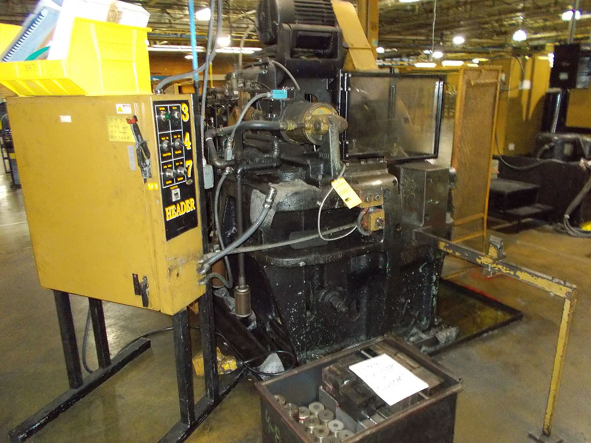 1995 3/4'' AJAX HEADER UPSETTER; MODEL 1.5, S/N 4899, 0.75 CAPACITY, 480V, 3-PHASE, WITH BOX OF