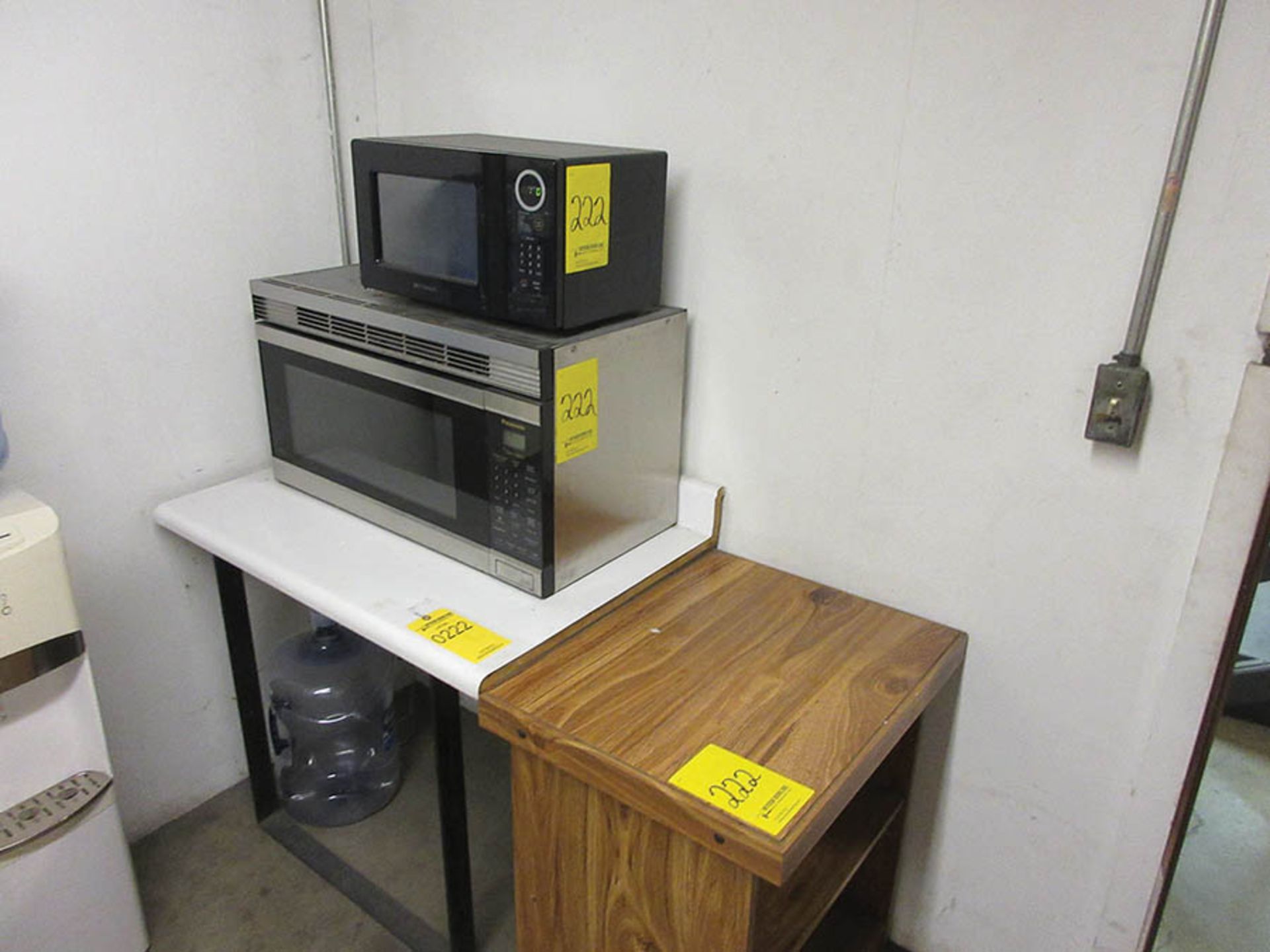 (2) MICROWAVES, TABLES, AND CLEANING SUPPLIES