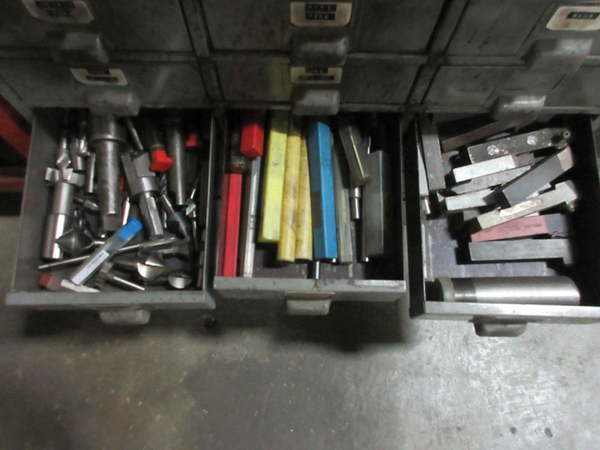 PARTS BIN, (3) HUOT DRILL INDEXES W/ DRILLS AND TAPS, END MILLS, H.S.S., SPECIAL CUTTERS, SAWS, - Image 4 of 4