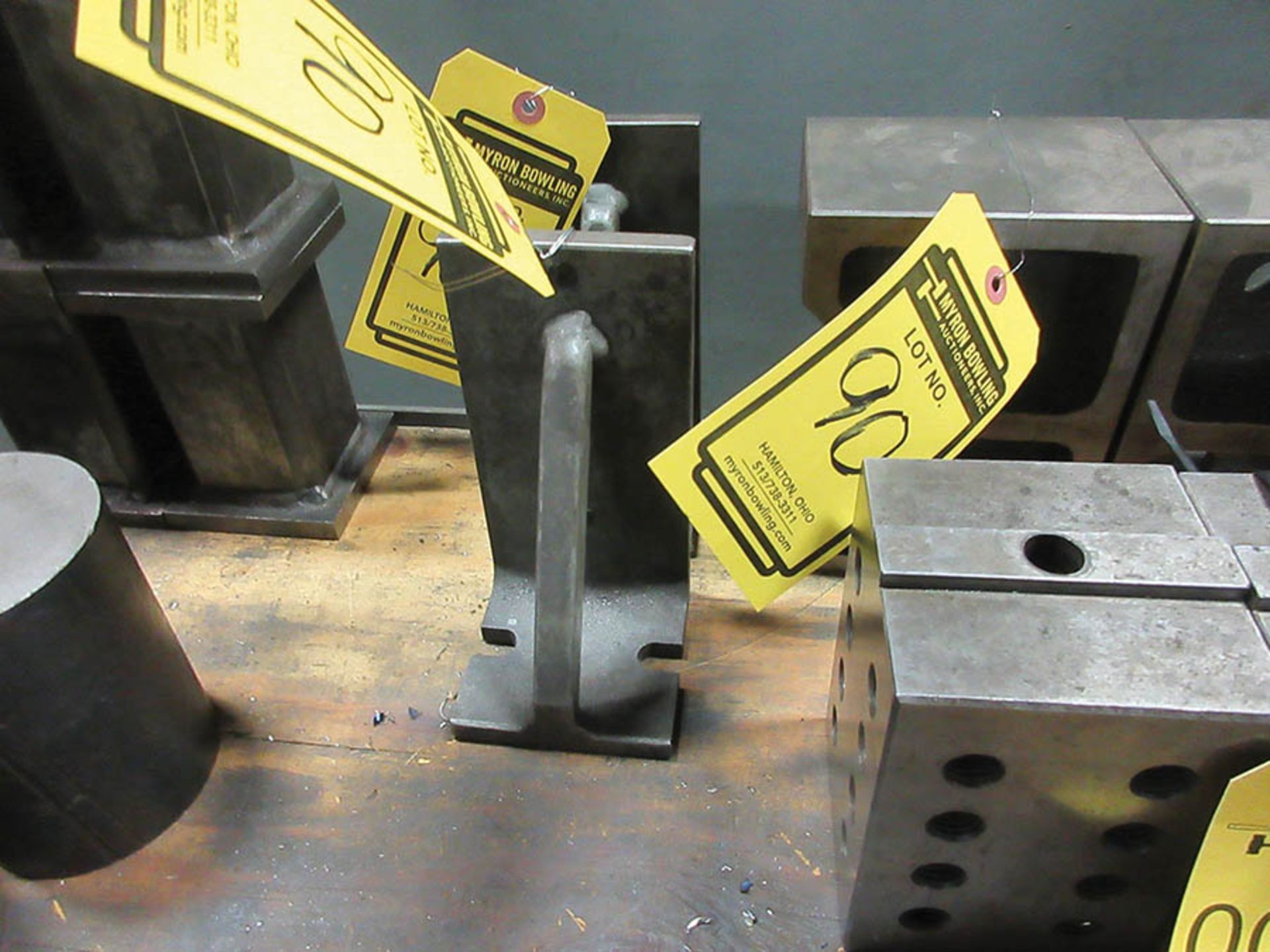 ASSORTED MACHINIST BLOCKS, ANGLE PLATES, V-BLOCKS, AND RISERS - Image 4 of 4