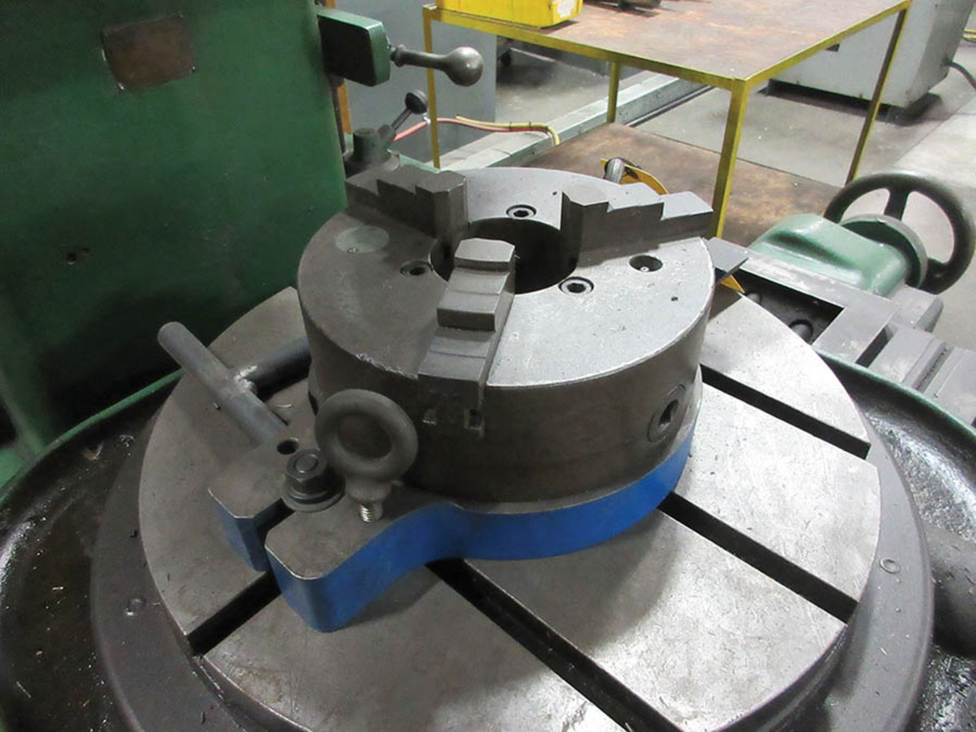 10'' 3-JAW CHUCK TABLE - Image 2 of 2