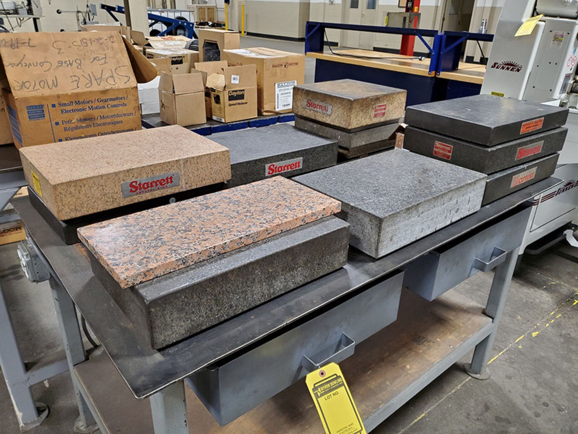 LOT OF ASSORTED GRANITE SURFACE PLATES ON STEEL WORKTABLE