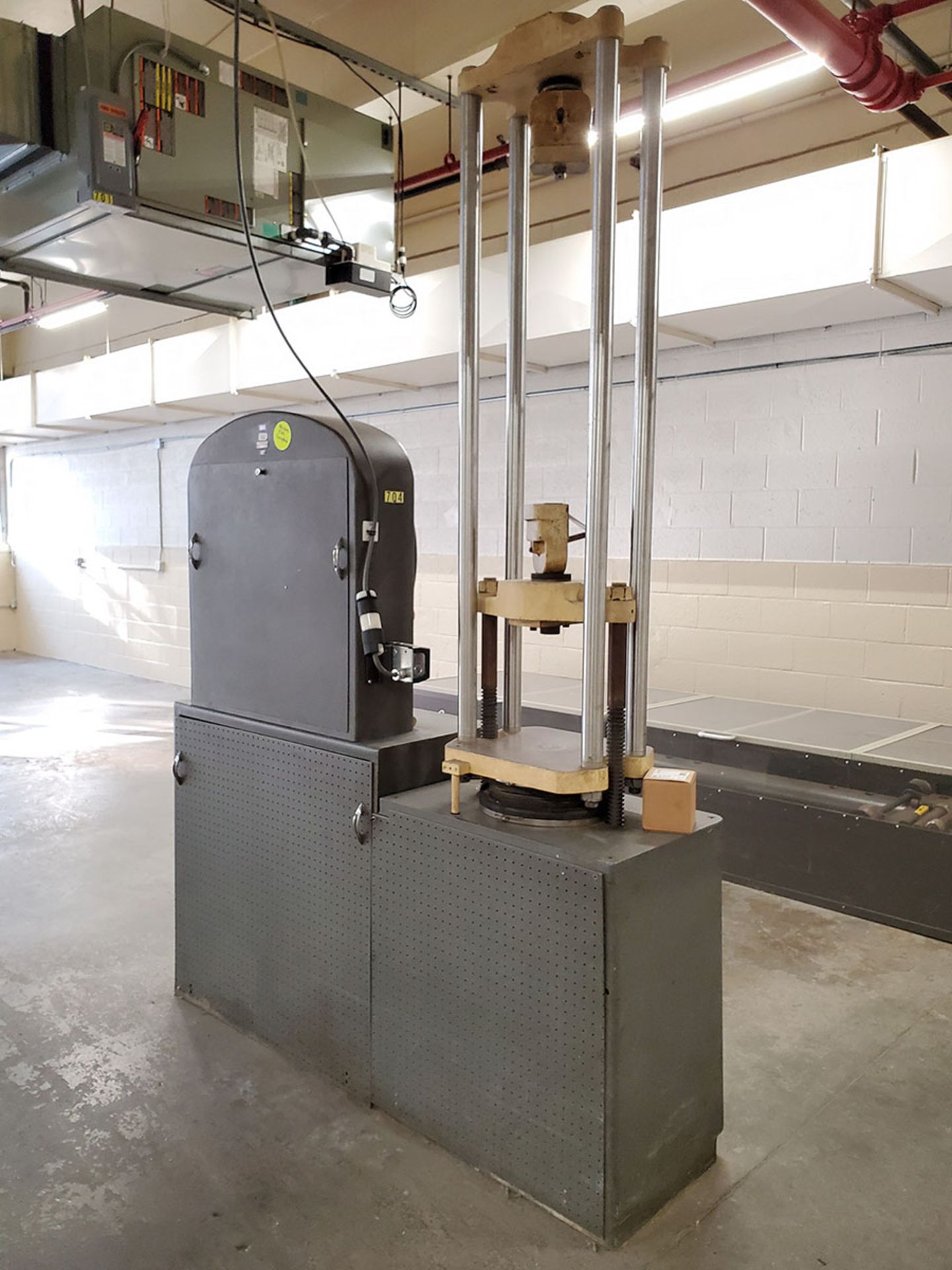 TINIUS OLSEN VERTICAL TENSILE TESTING PRESS; S/N 7707753 - Image 9 of 10