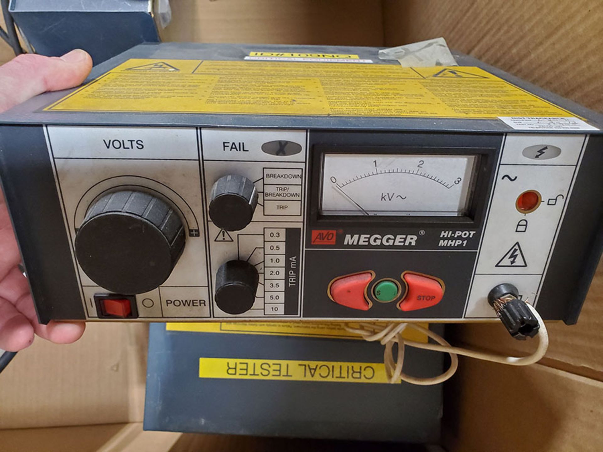 BOX OF ASSORTED METERS & ELECTRICAL CONTROL TESTERS - Image 7 of 7