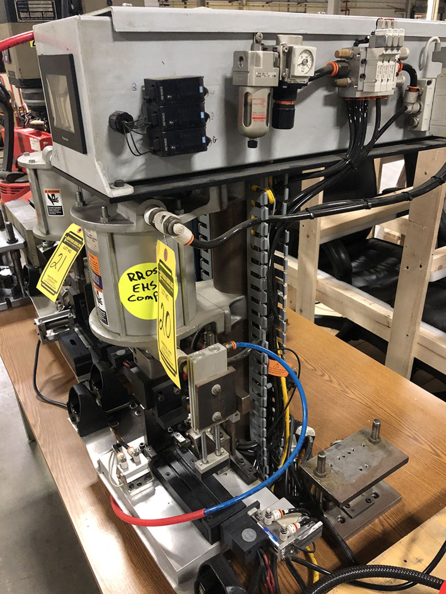 PIN PUNCH PRESS WITH AIR-MITE; 120-PSI MAX PRESSURE, MODEL DAP19, WITH DIGITAL READOUT - Image 2 of 2