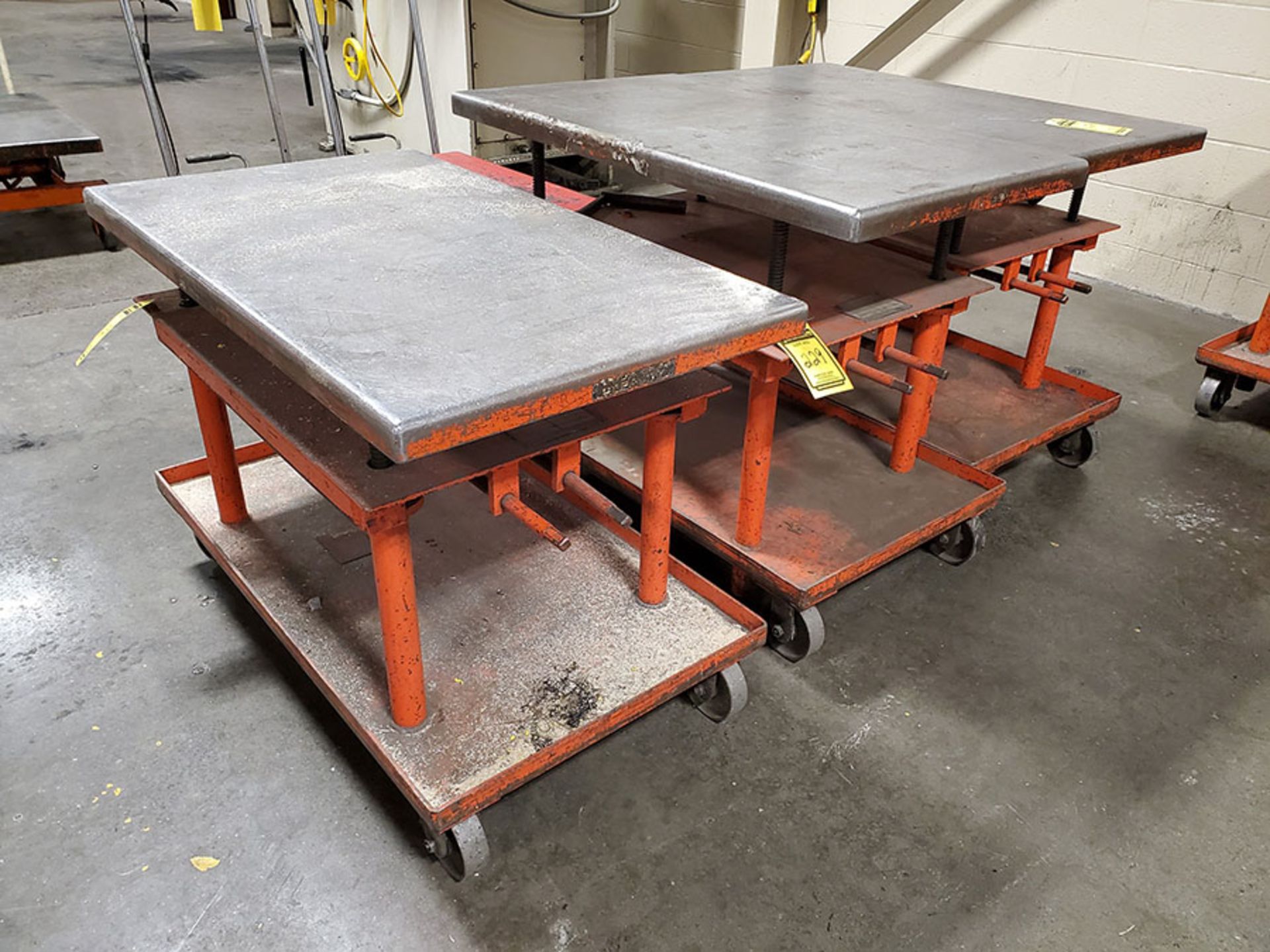 LOT OF (3) ECONOMY 2,000 LB. MECHANICAL DIE LIFT TABLES