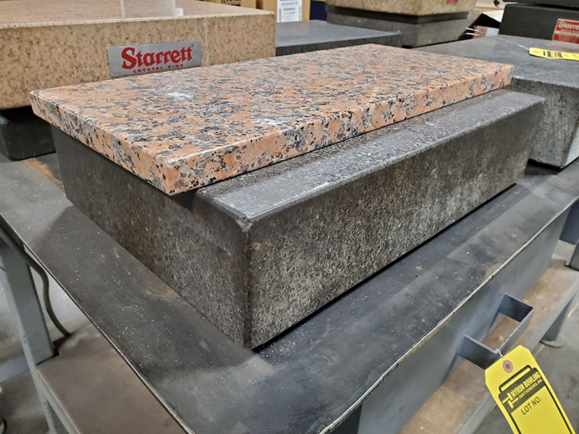 LOT OF ASSORTED GRANITE SURFACE PLATES ON STEEL WORKTABLE - Image 8 of 9