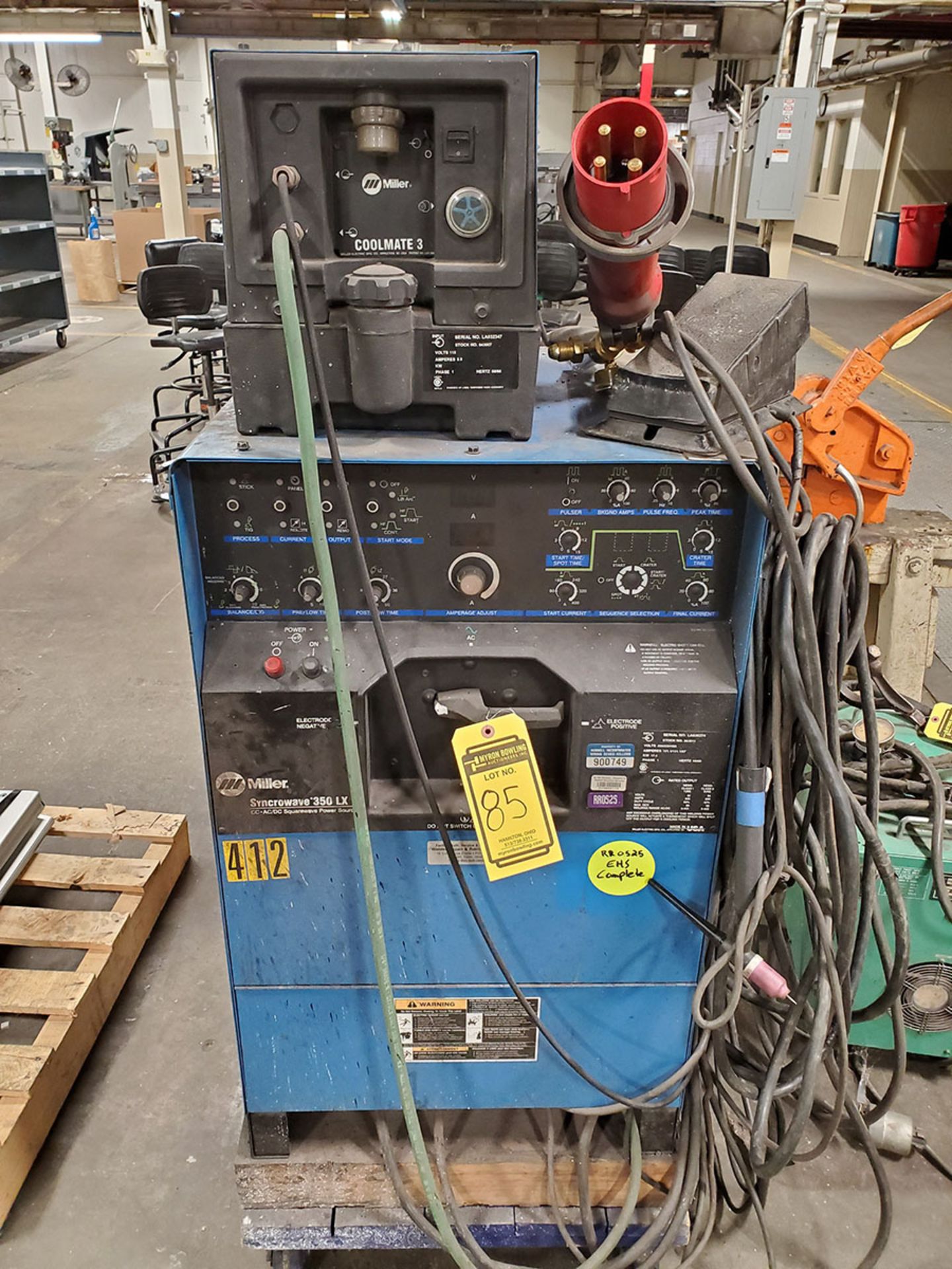 MILLER SYNCROWAVE 350LX CC/AC/DC WELDER; S/N LA036274, SINGLE PHASE, HERTZ 50/60, WITH MILLER - Image 2 of 6