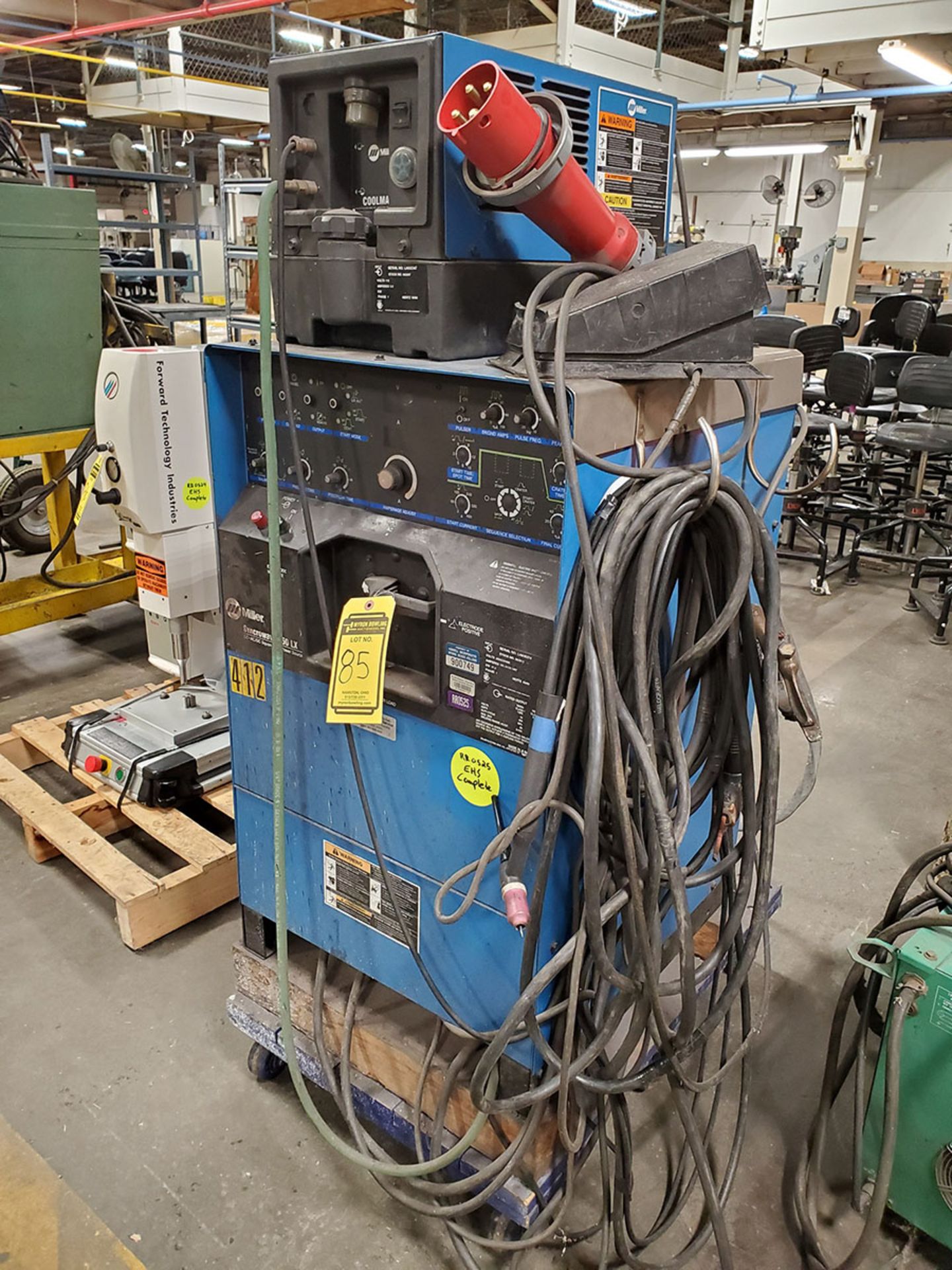 MILLER SYNCROWAVE 350LX CC/AC/DC WELDER; S/N LA036274, SINGLE PHASE, HERTZ 50/60, WITH MILLER