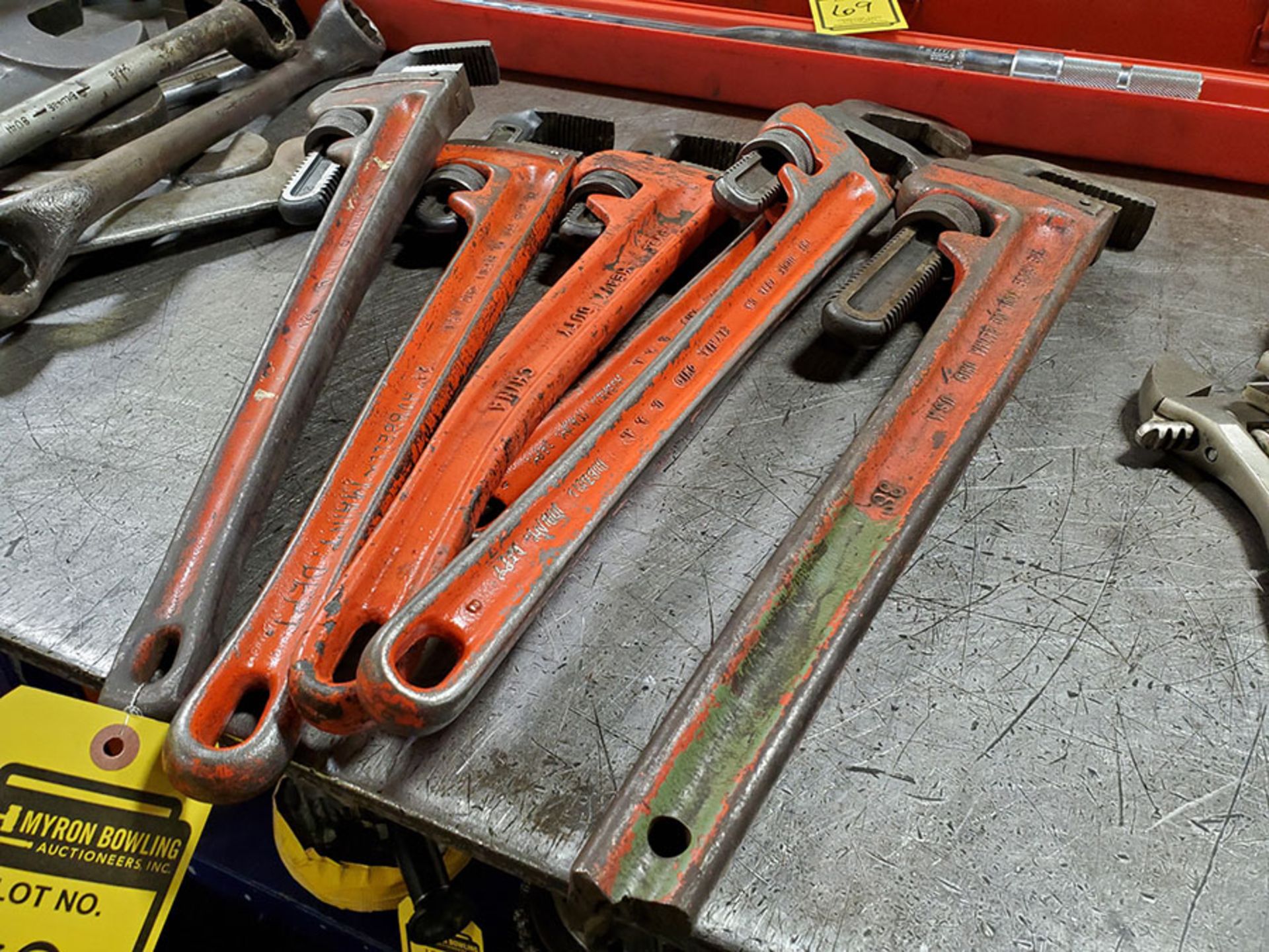 LOT OF (5) RIDGID PIPE WRENCHES - Image 2 of 4