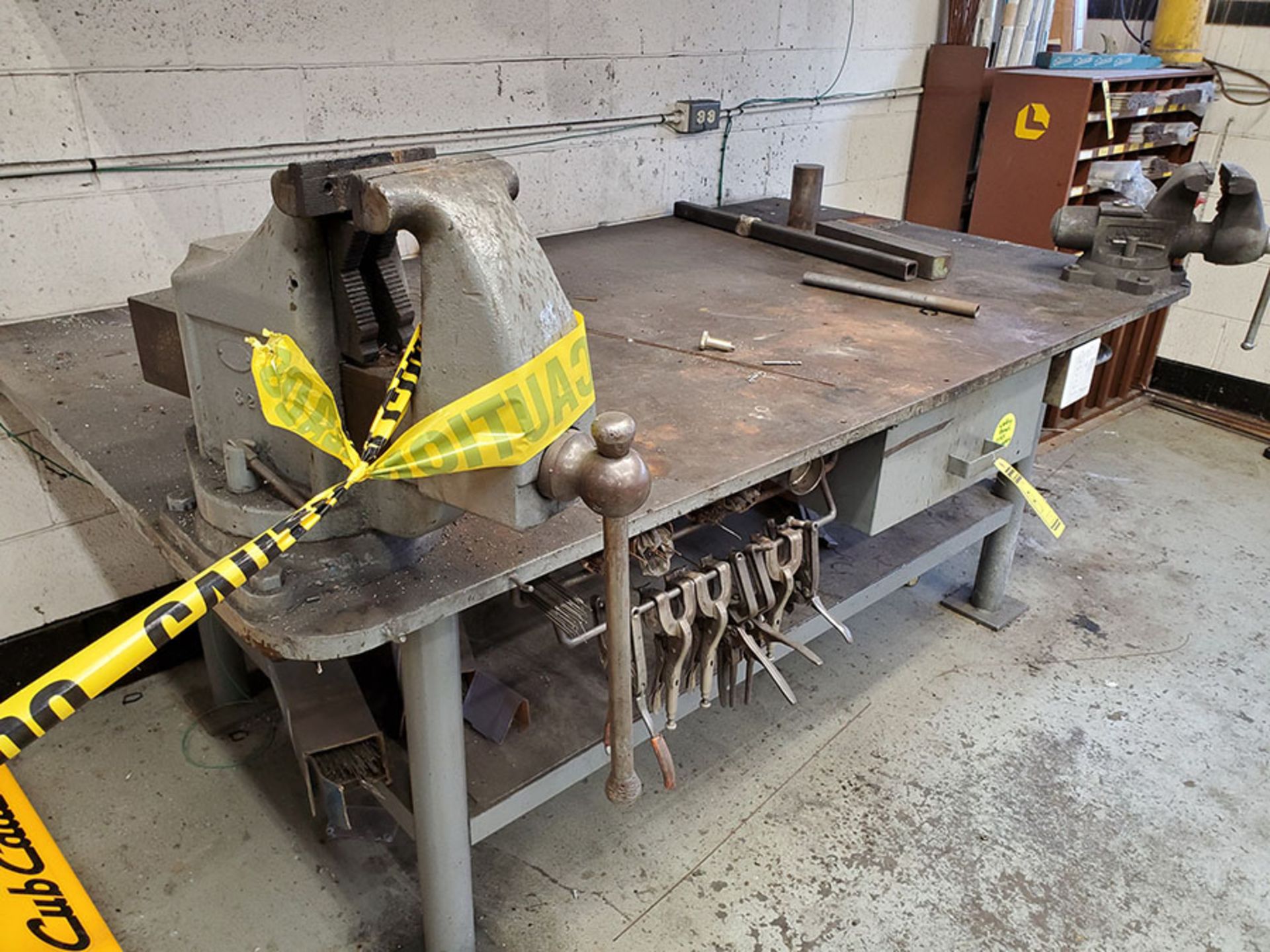 WELDING TABLE 4' X 7' X 1'' WITH L-3 STARRETT ATHOL VISE 326 AND 6 1/2'' JAW VISE - Image 2 of 5