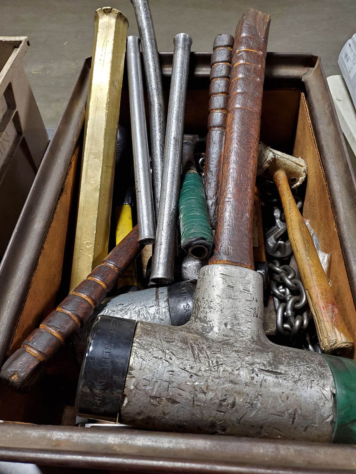 LOT OF ASSORTED MALLETS, HAMMERS, AND ANVIL