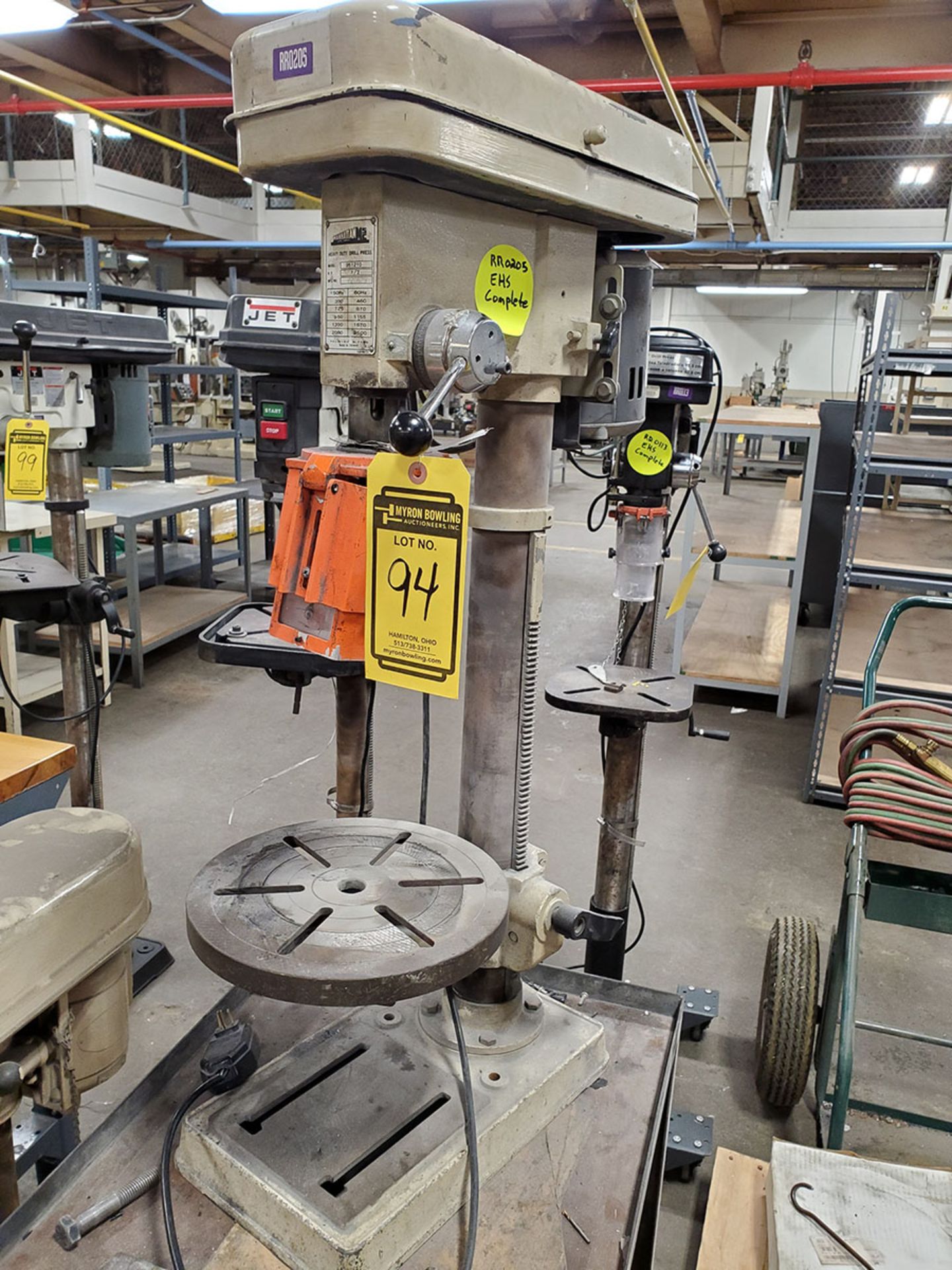 MANHATTAN DRILL PRESS; MODEL 951210, S/N 220629, 1/2 HP, ON ROLLING CART - Image 2 of 6