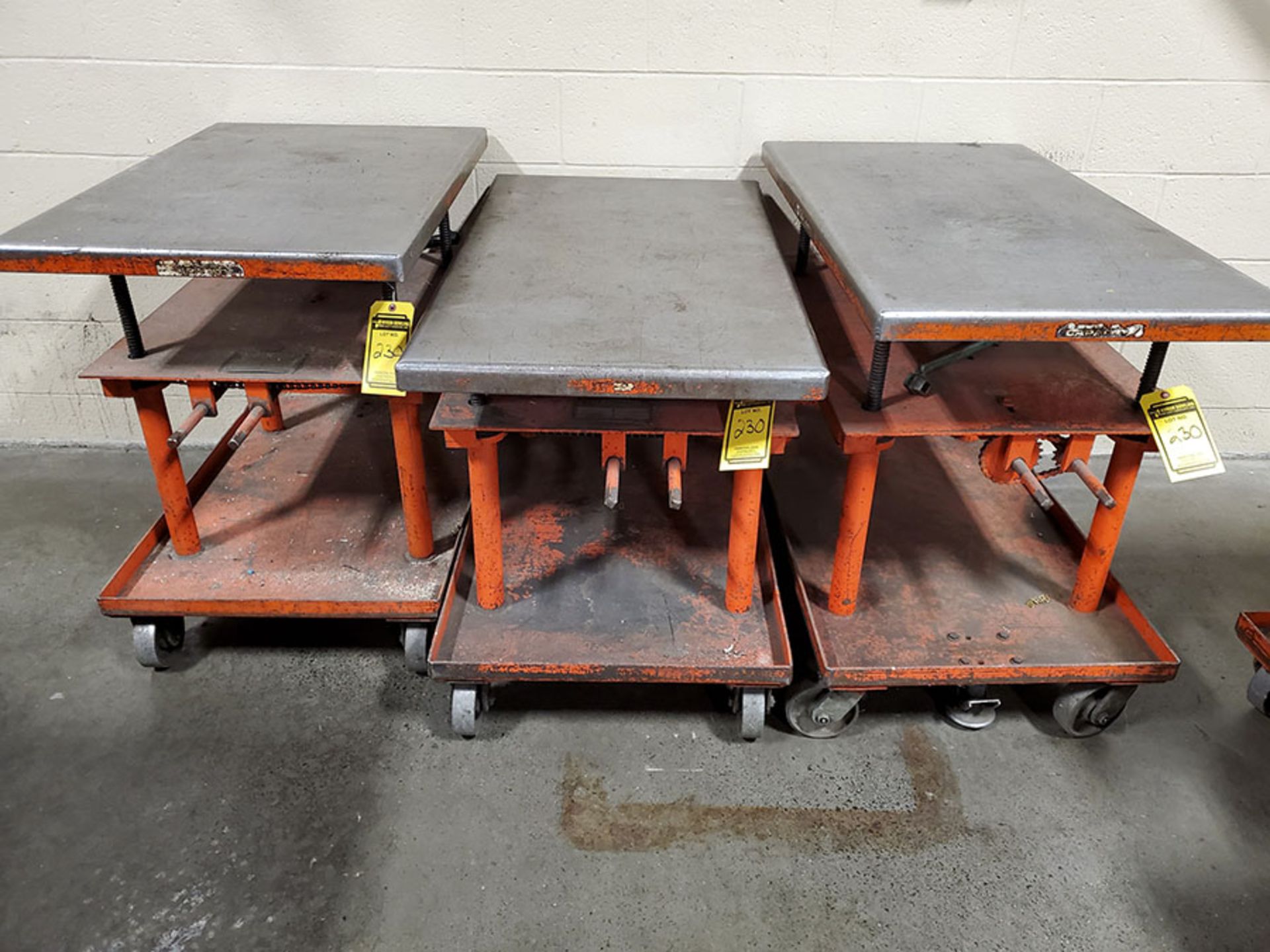 LOT OF (3) ECONOMY 2,000 LB. MECHANICAL DIE LIFT TABLES