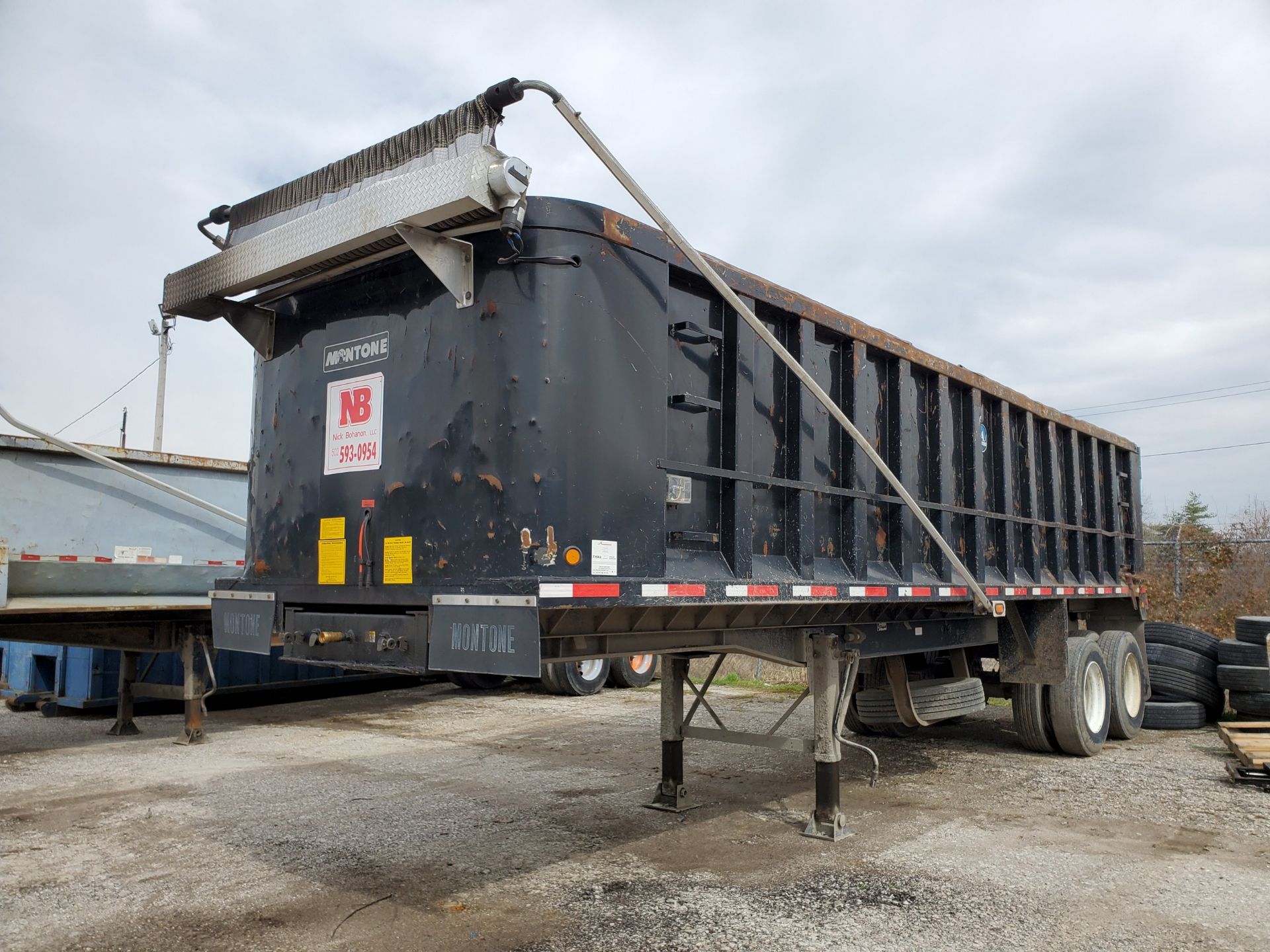 (2007) MONTONE DUMP TRAILER, 75,000 GVWR, MODEL SD30606060, VIN 1M9SD302076567143 - Image 3 of 13