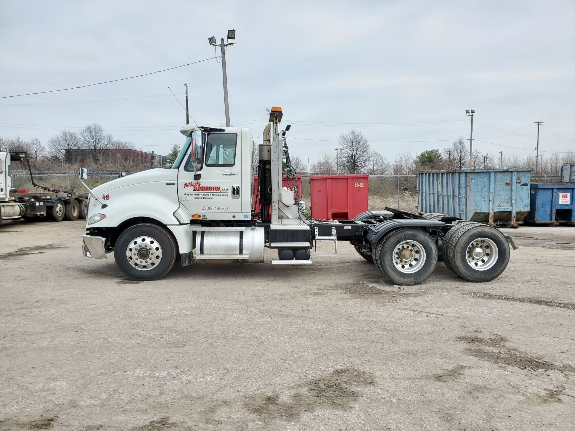 (2012) NAVISTAR INTERNATIONAL TRACTOR SEMI, VIN 1HSDJSJROCJ114576, EATON 13-SPEED TRANS., DUAL AXLE,