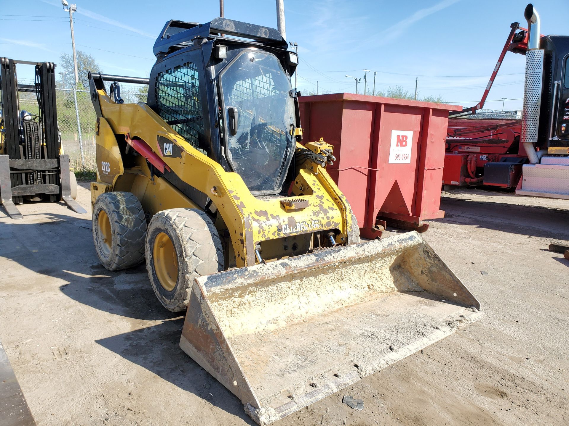 CATERPILLAR 272C SKID STEER, 2-SPEED, CAB HEAT, JOYSTICK CONTROLS, S/N CAT0272CPRED01959, 6,160