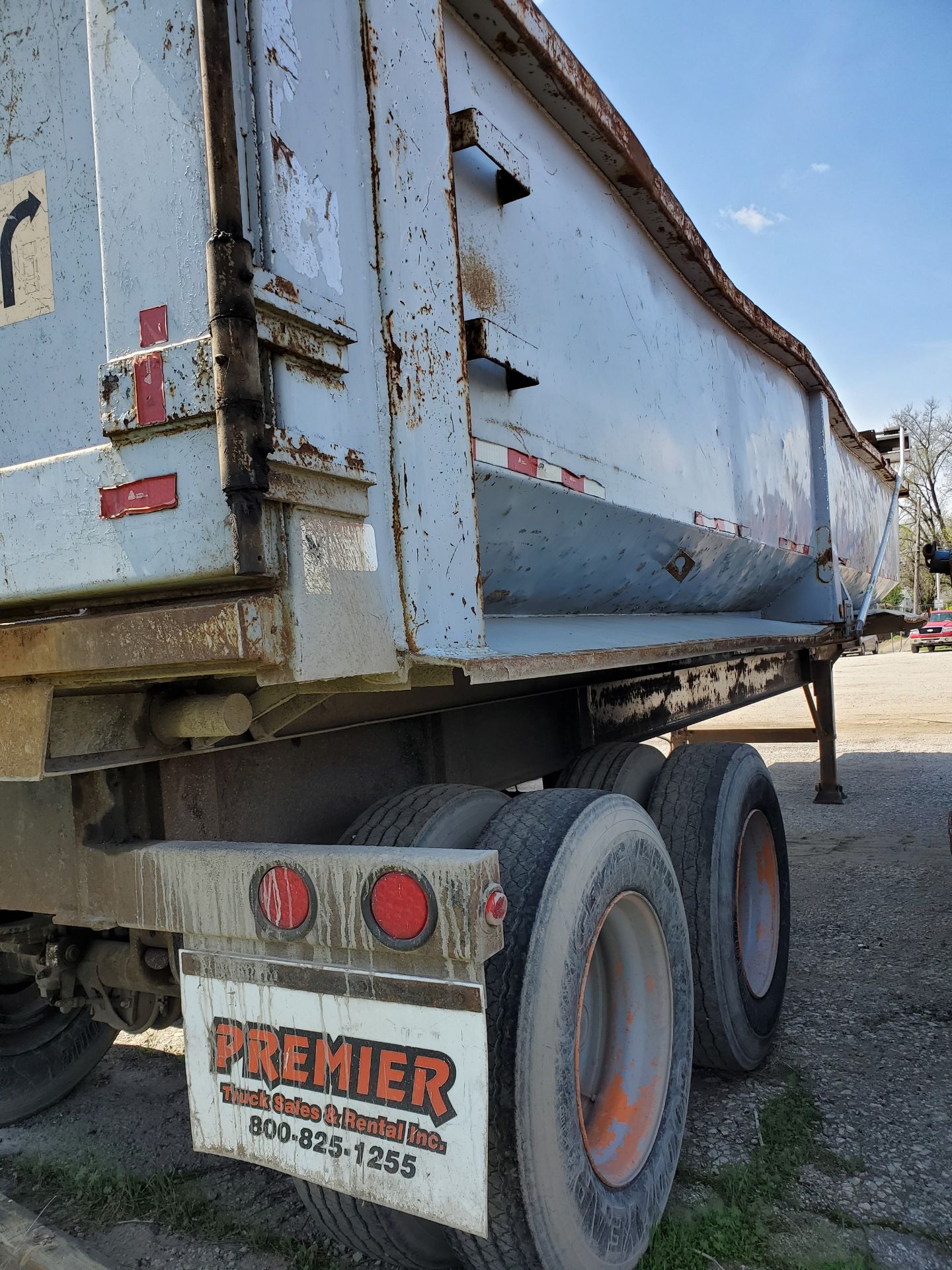 ACE TRUCK BODY CO. GONDOLA DUMP TRAILER, VIN 1A9DS36278A169013, AERO TARP - Image 6 of 11