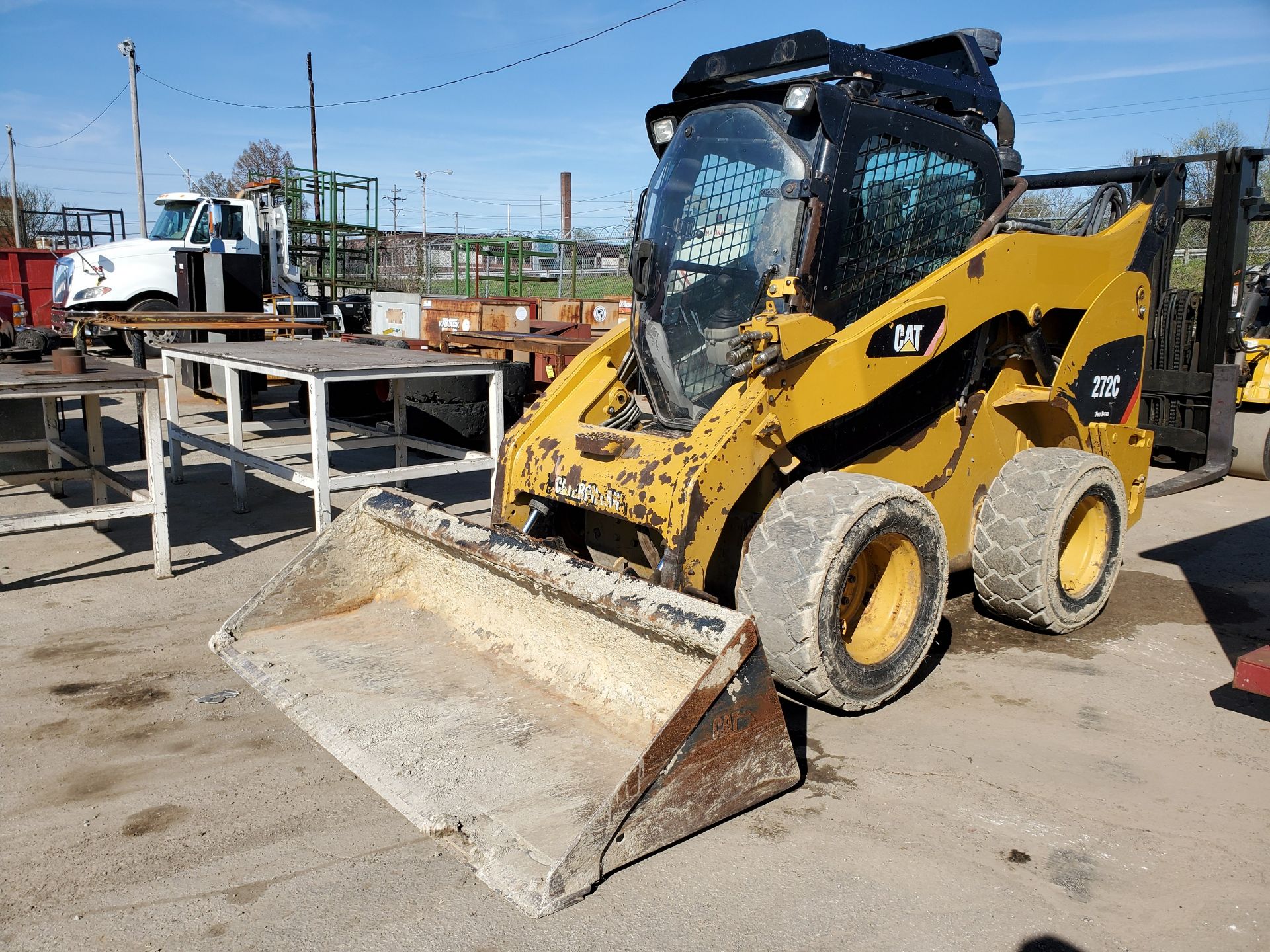 CATERPILLAR 272C SKID STEER, 2-SPEED, CAB HEAT, JOYSTICK CONTROLS, S/N CAT0272CPRED01959, 6,160 - Image 6 of 13