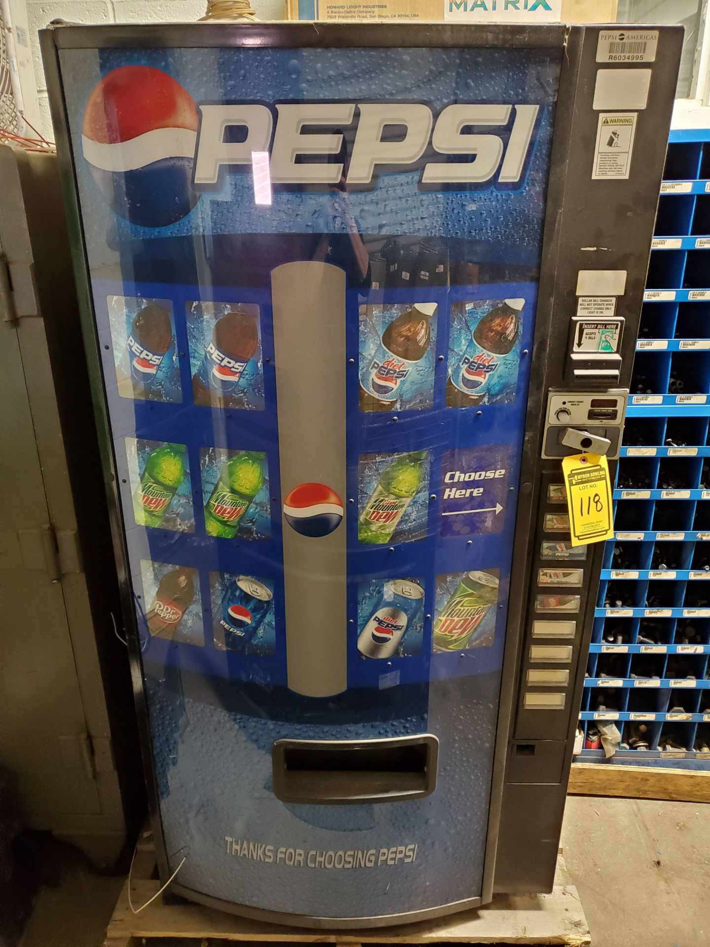 PEPSI MACHINE, S/N R6034995 - Image 2 of 5