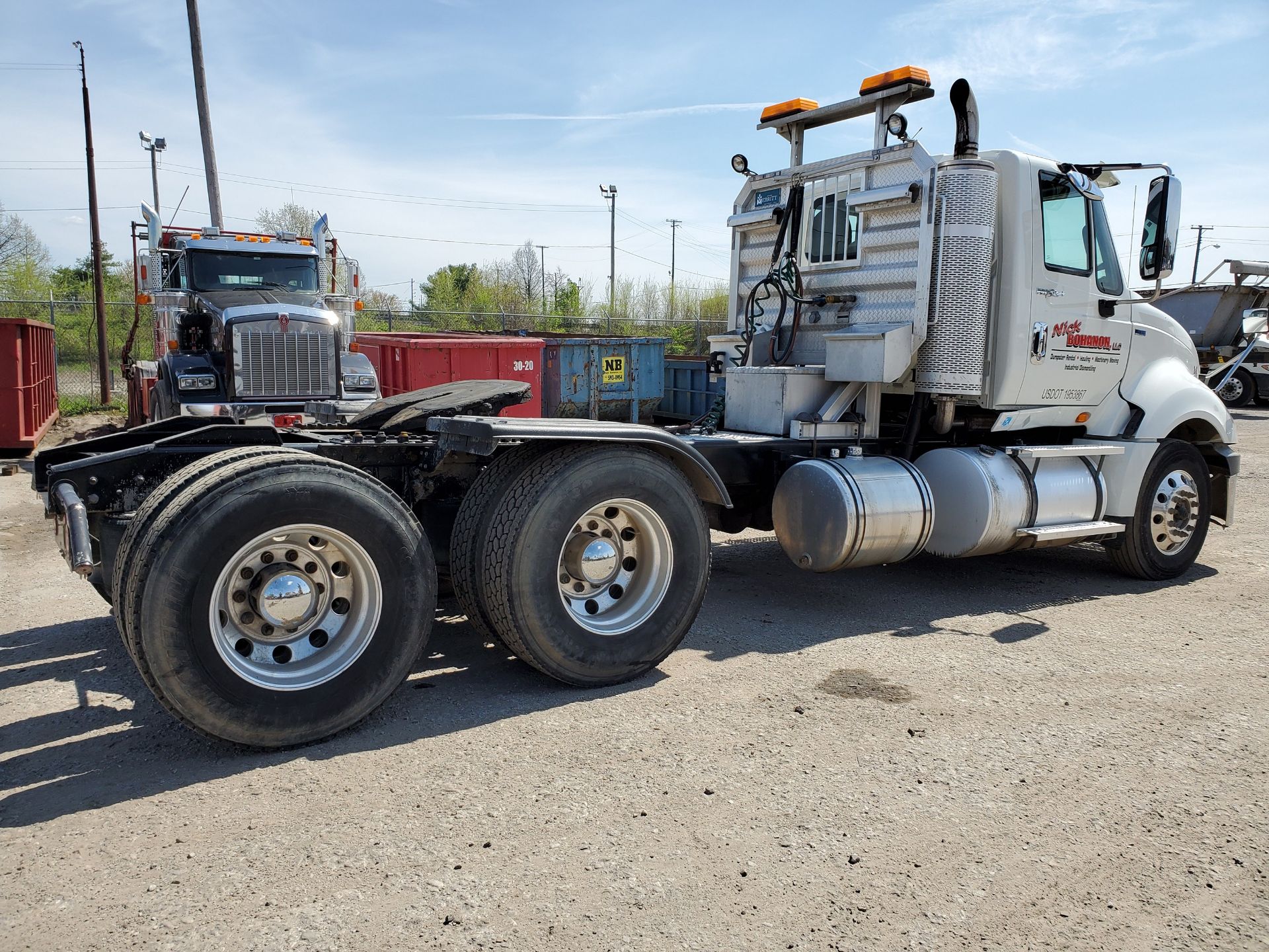 (2012) NAVISTAR INTERNATIONAL TRACTOR SEMI, VIN 1HSDJSJROCJ114576, EATON 13-SPEED TRANS., DUAL AXLE, - Image 12 of 22