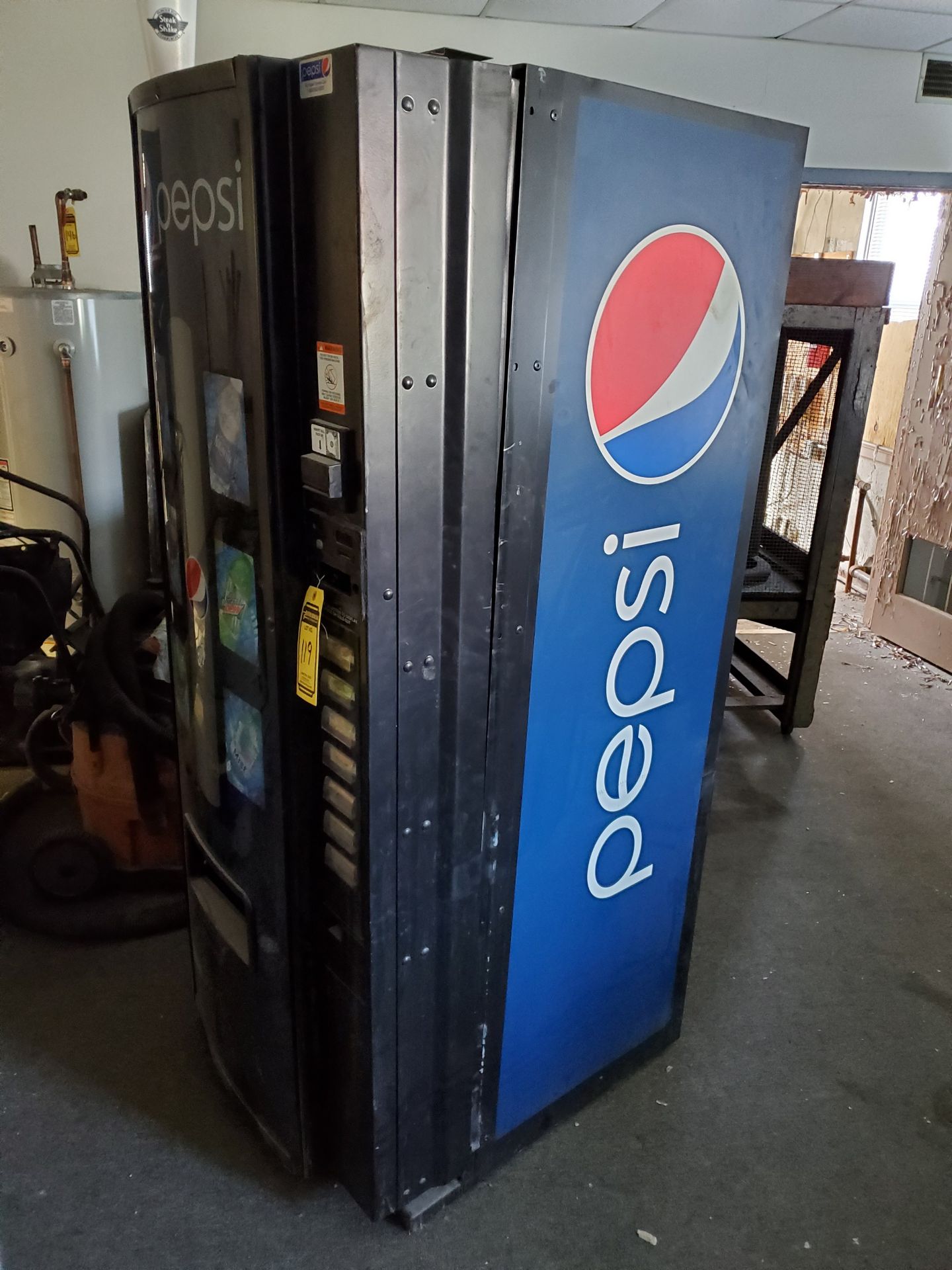 PEPSI MACHINE, S/N 6713BZ - Image 4 of 5