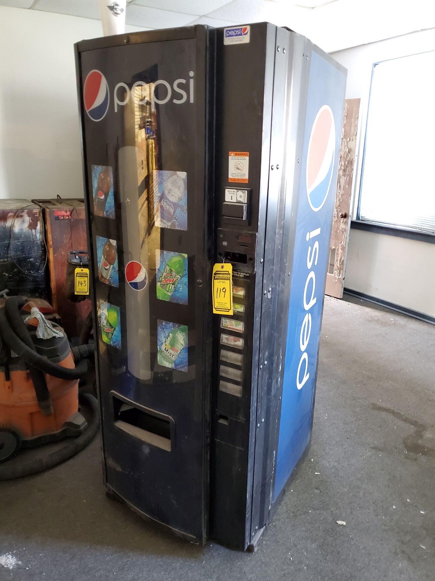 PEPSI MACHINE, S/N 6713BZ - Image 5 of 5