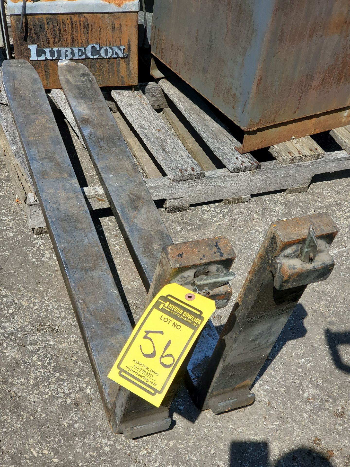 SET OF 42'' FORKS FOR 16'' MAST (CAME OFF OF BT WALK-BEHIND PALLET TRUCK) - Image 2 of 4