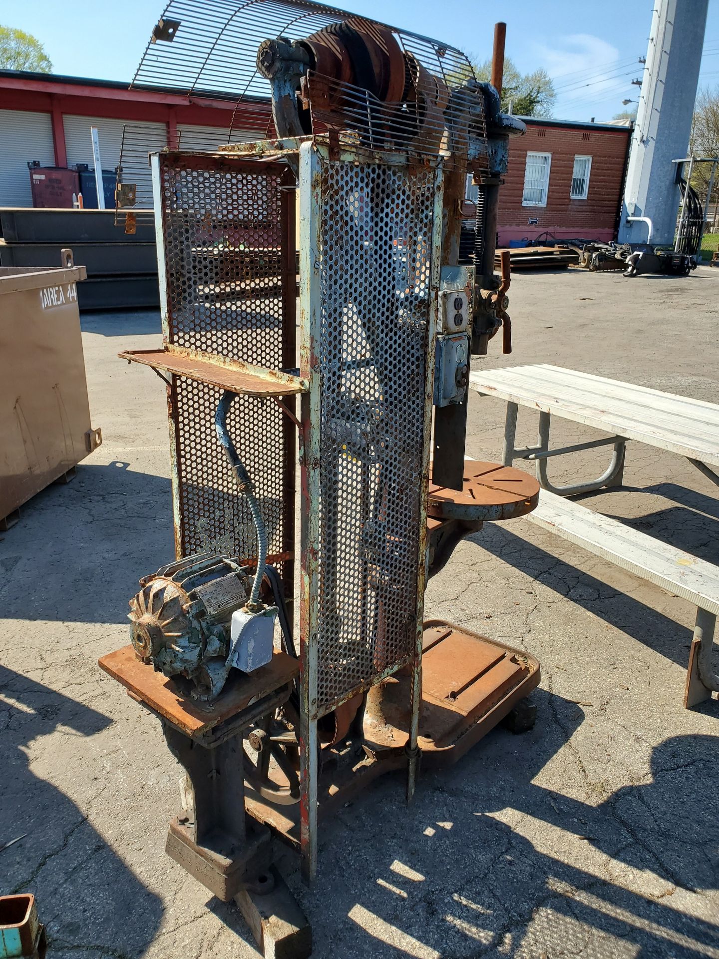 CEMENT MIXER & CHAMPION BLOWER 7 FORGE CO. BELT DRIVEN DRILL PRESS - Image 3 of 7