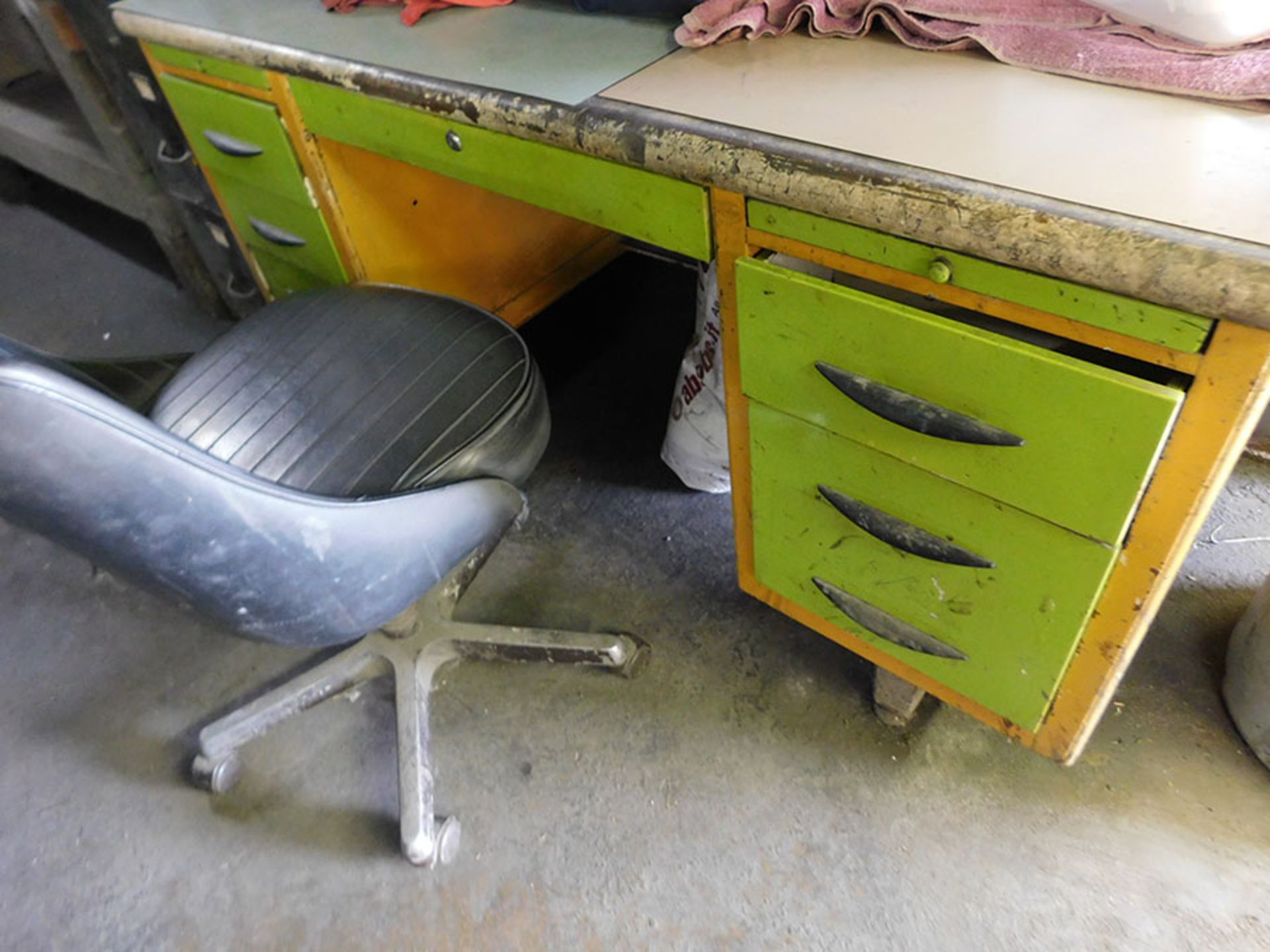 DESK WITH CONTENT & FILING CABINET