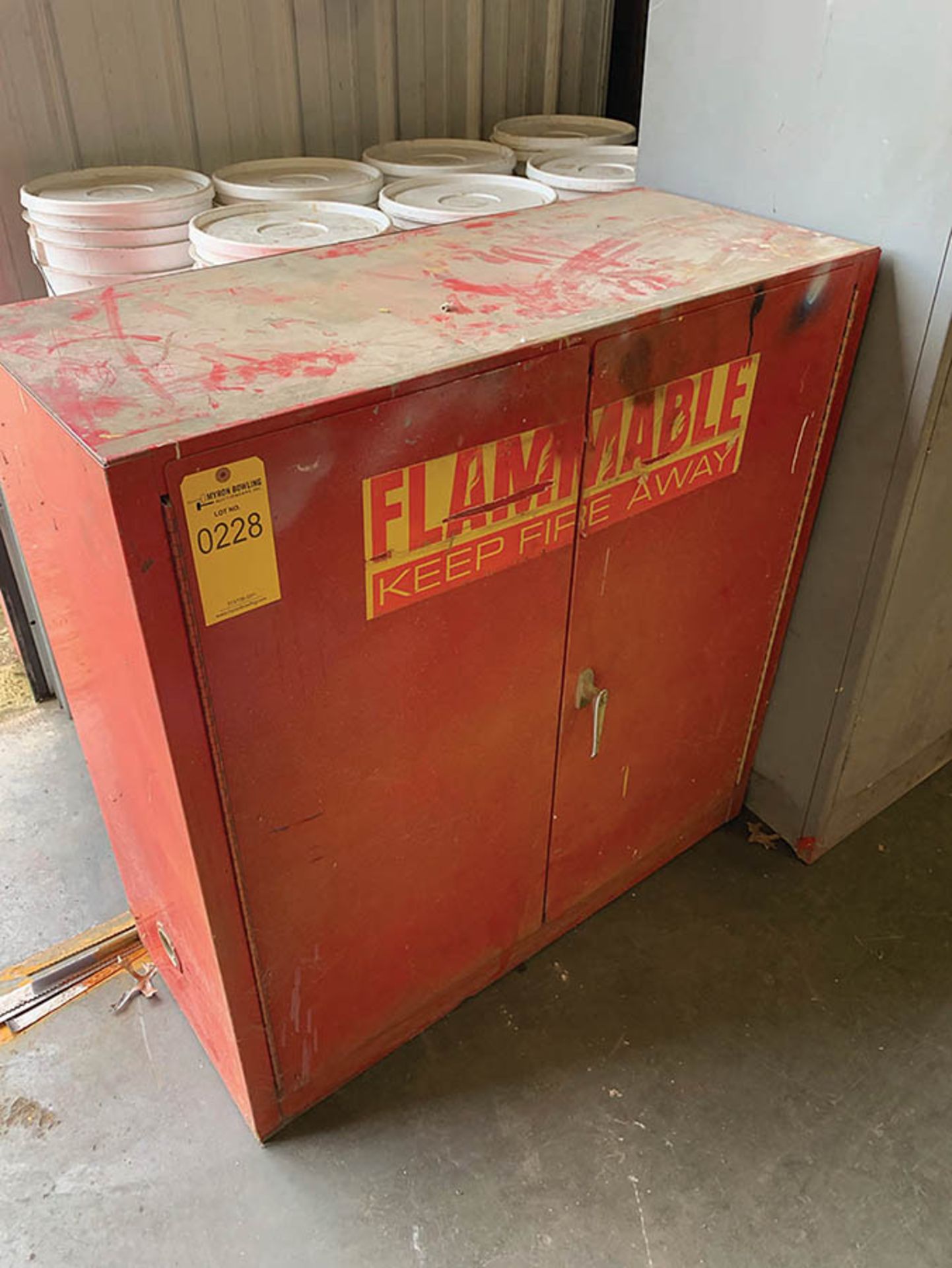 FLAMMABLE CABINET