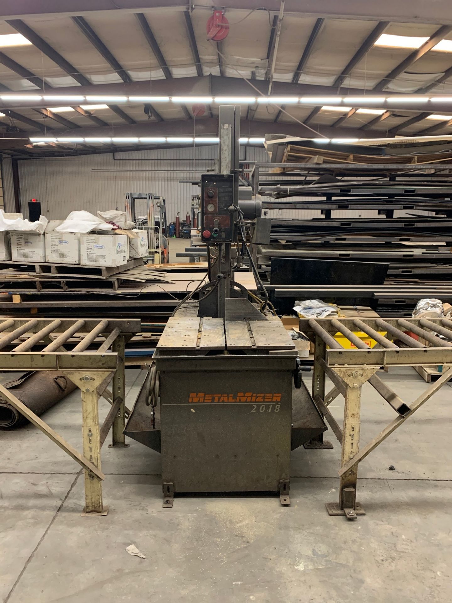 2018 METAL MIZER VERTICAL BANDSAW