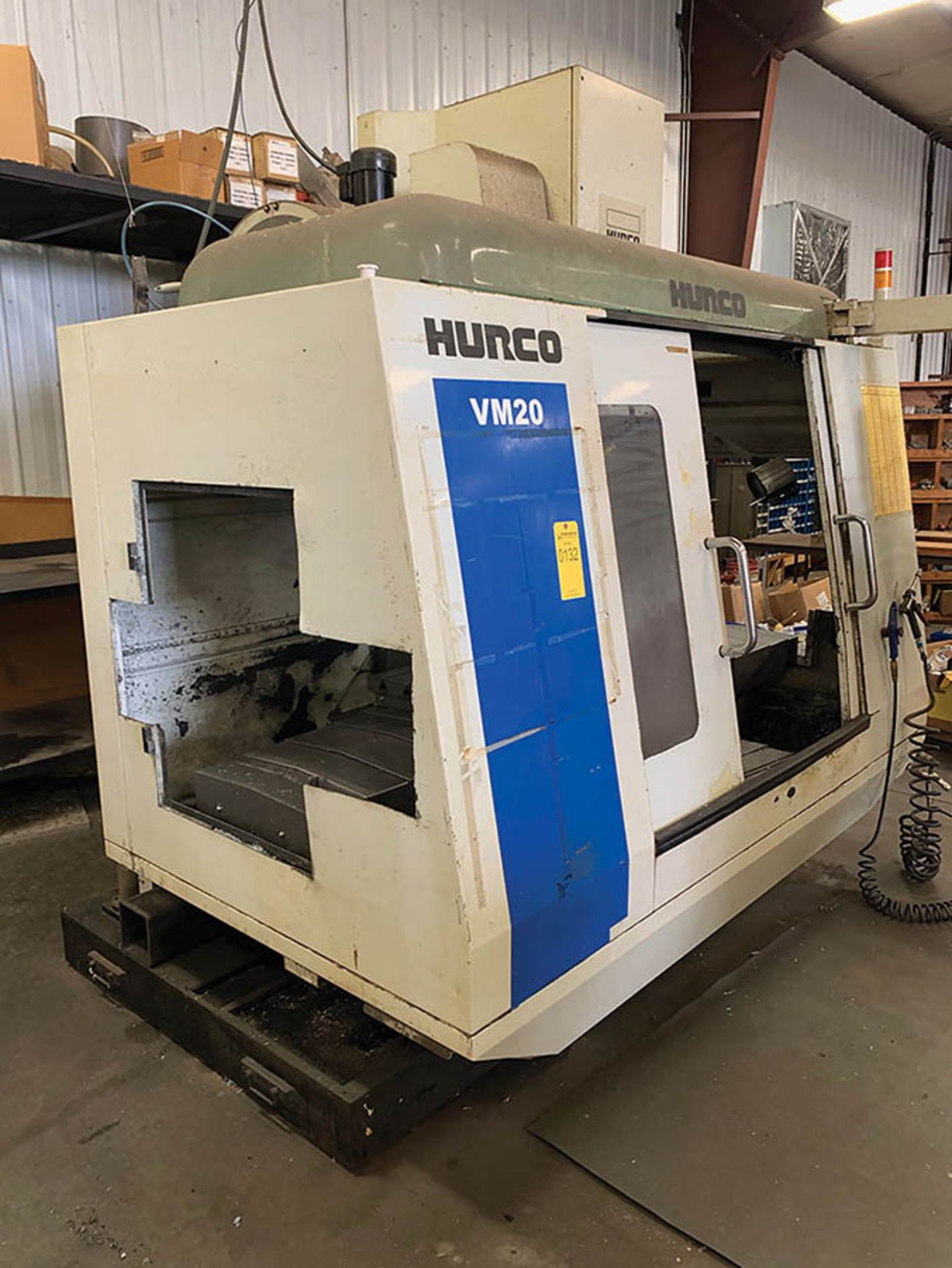 HURCO VM20 CNC VERTICAL MACHINING CENTER, (2011), 46'' X 20'' TABLE, 20 POSITION ATC, CAT 40 TAPER