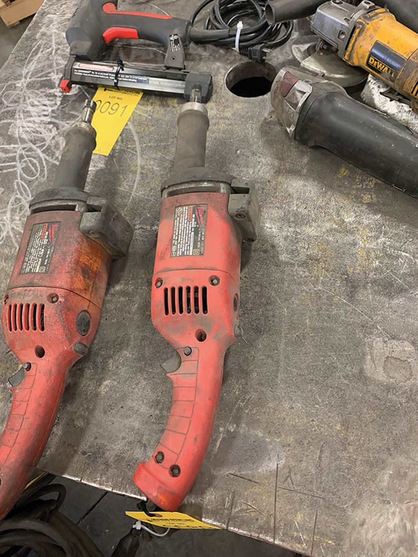 MILWAUKEE 2'' DIE GRINDER