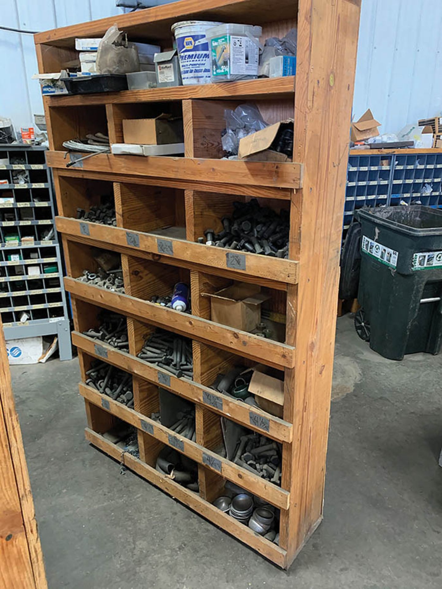 ASSORTED SHELVING AND CONTENTS OF FASTENERS, AIR FITTINGS, BEARINGS, AND PARTS - Image 2 of 5
