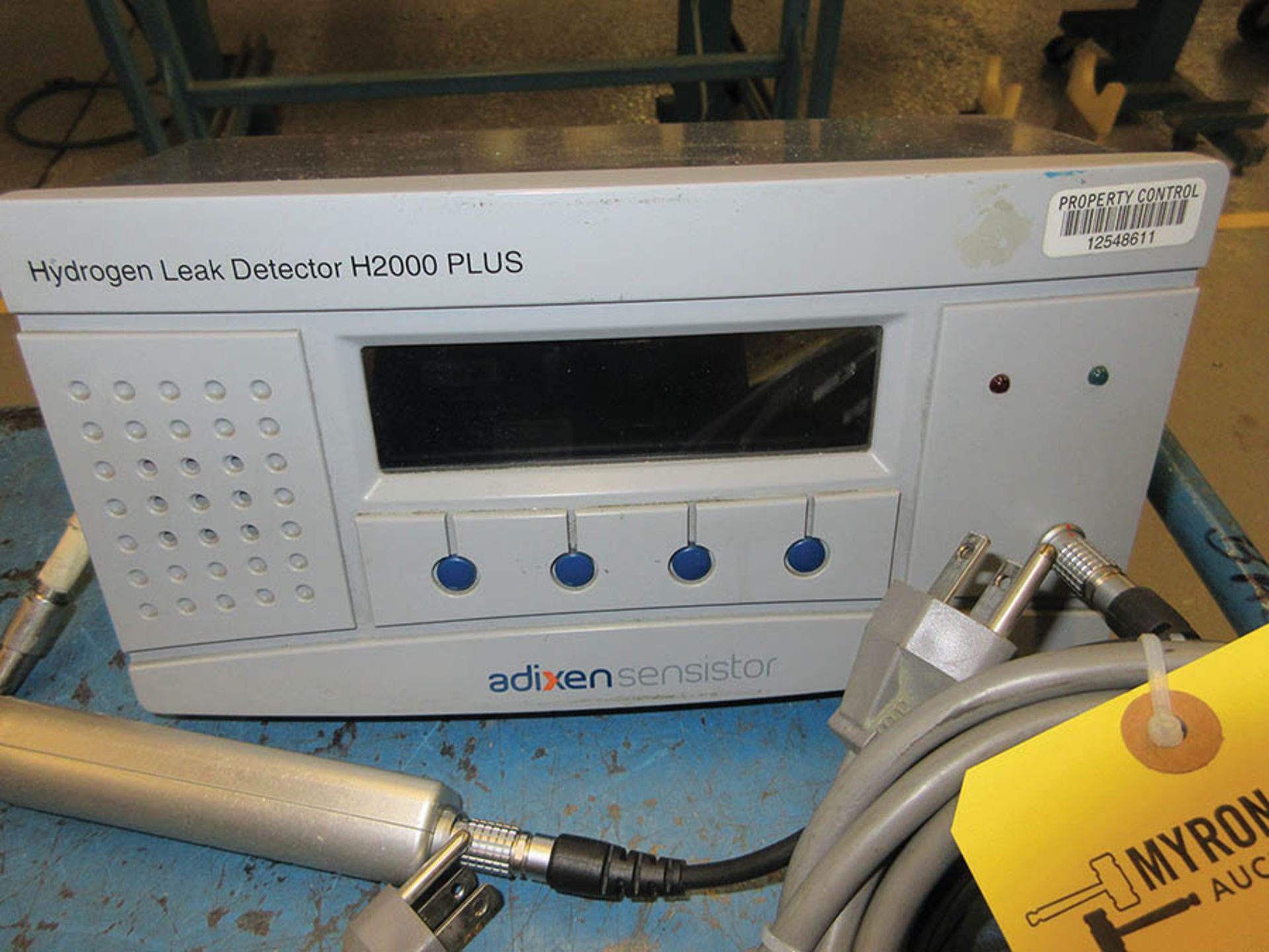 ADIXEN SENSISTOR HYDROGEN LEAK DETECTOR H2000 PLUS, S/N 5749