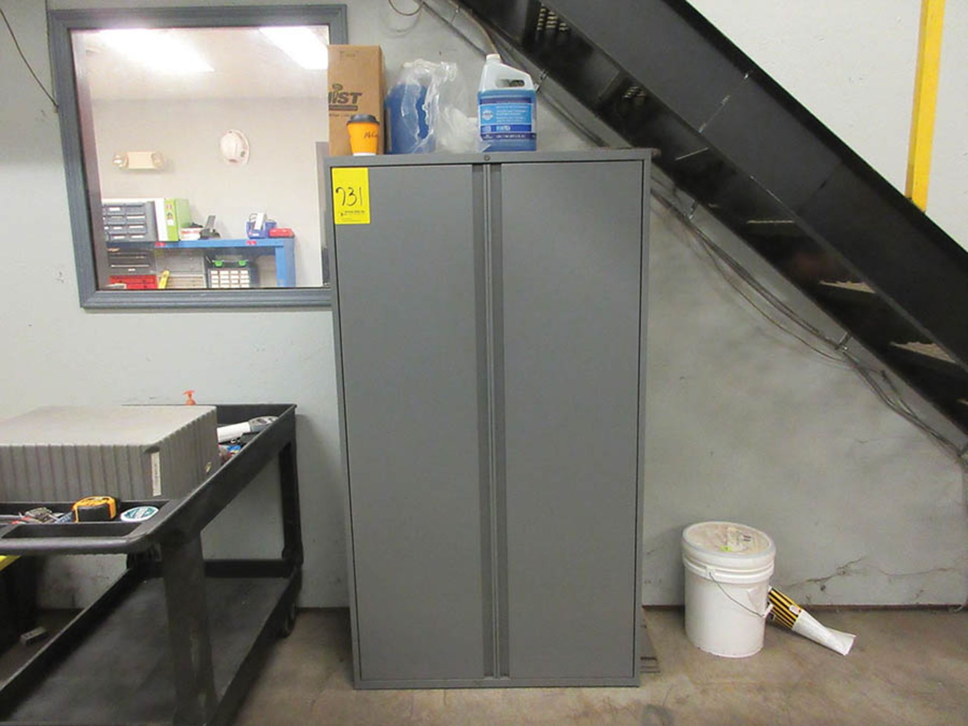 (6) METRO RACKS, (3) 2-DOOR CABINETS W/ CONTENTS OF PREPARED INVENTORY AND CLEANING PRODUCTS - Image 10 of 13