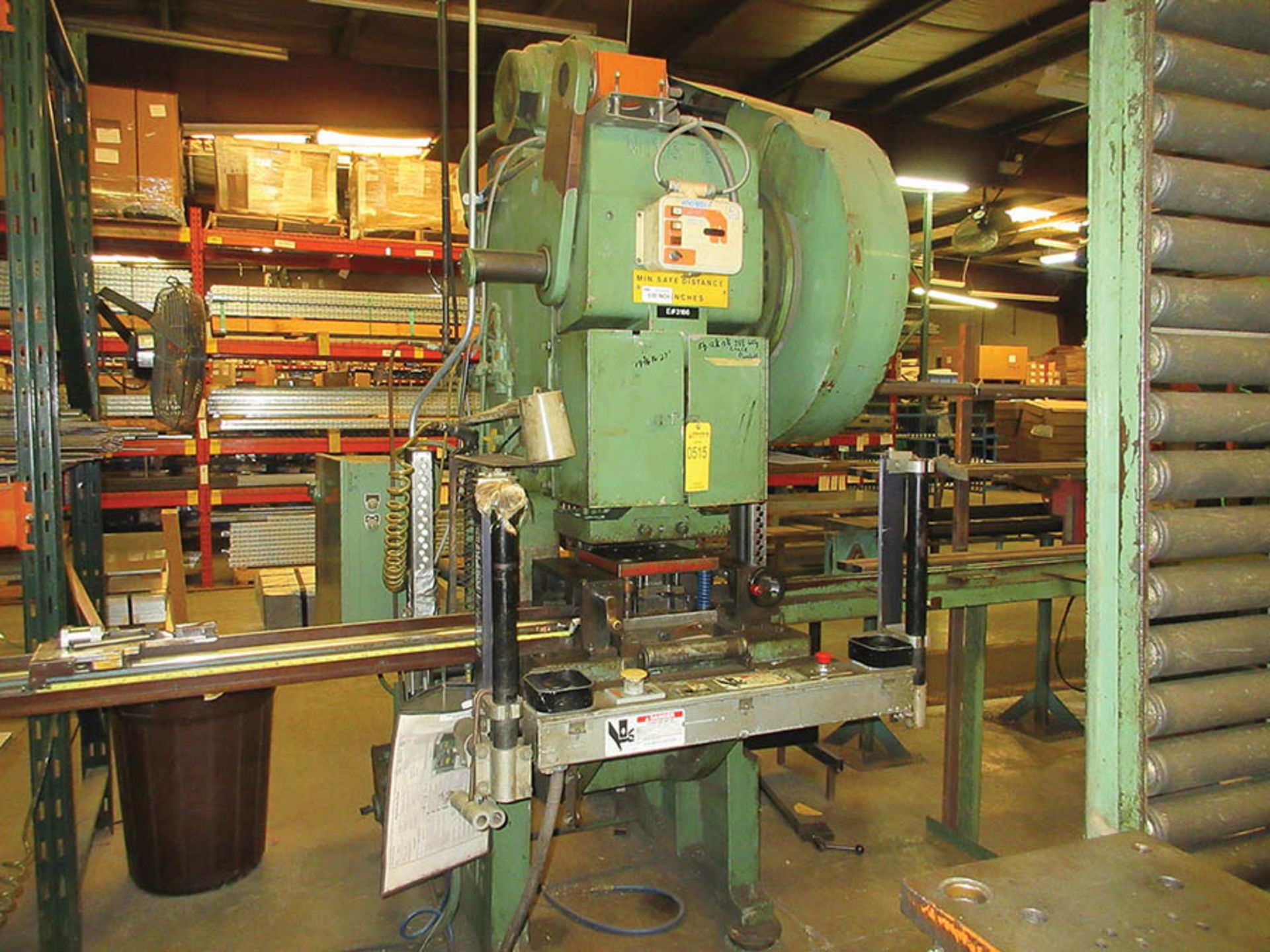 MINSTER NO. 4 32-TON OBI PRESS, 130 SPM, 3'' STROKE, 9.5'' SHUT HEIGHT, 2.25'' ADJUSTABLE LIGHT