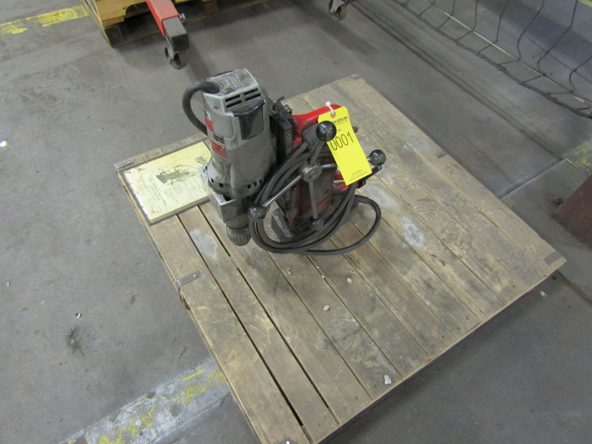 MILWAUKEE ELECTROMAGNETIC DRILL PRESS, MODEL 4297-1, S/N 505B197371704, 11.5 AMP, 120V, H-60, 250/