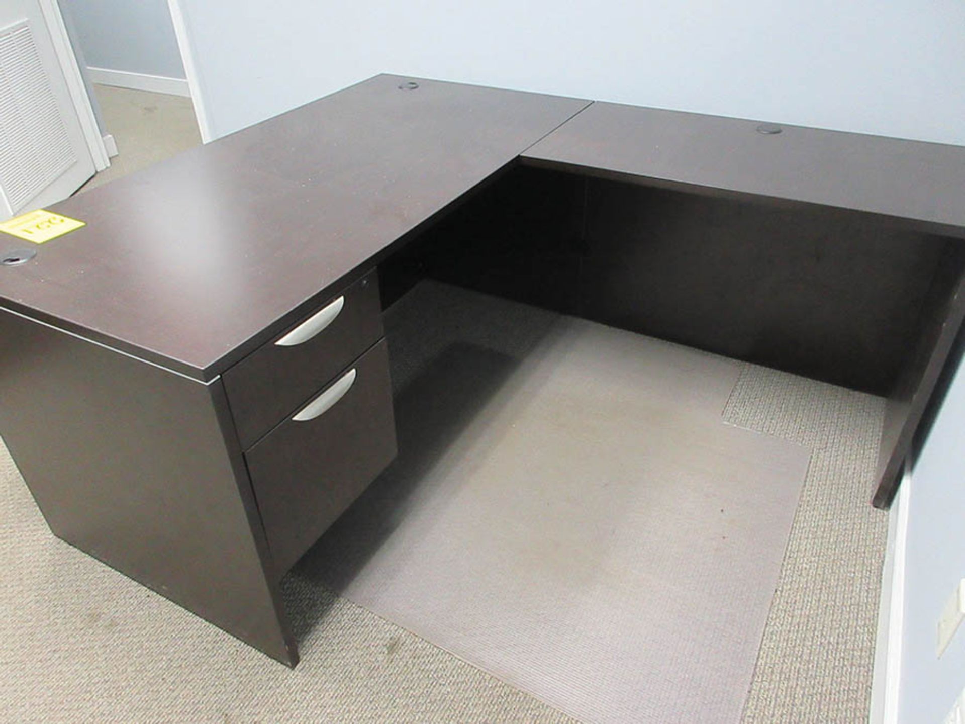 CORNER DESK, CABINET & LATERAL FILE CABINET