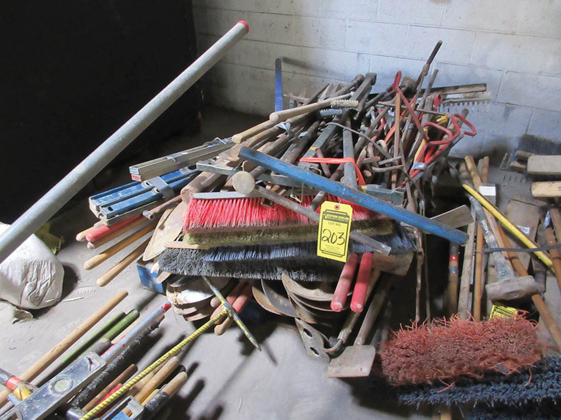 (3) PALLETS W/ LANDSCAPE TOOLS, BROOMS, PROBES, ASPHALT RAKES, PRY BARS AND MORE - Image 2 of 3