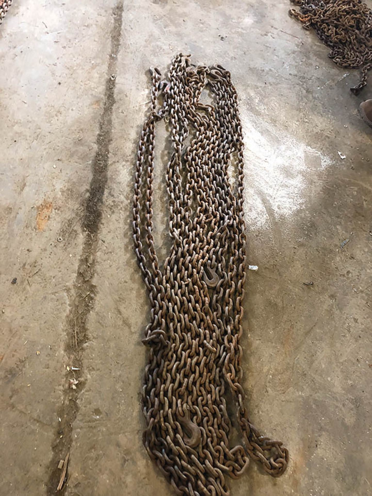 (LOT) OF (5) 12' LONG TRANSPORT CHAINS