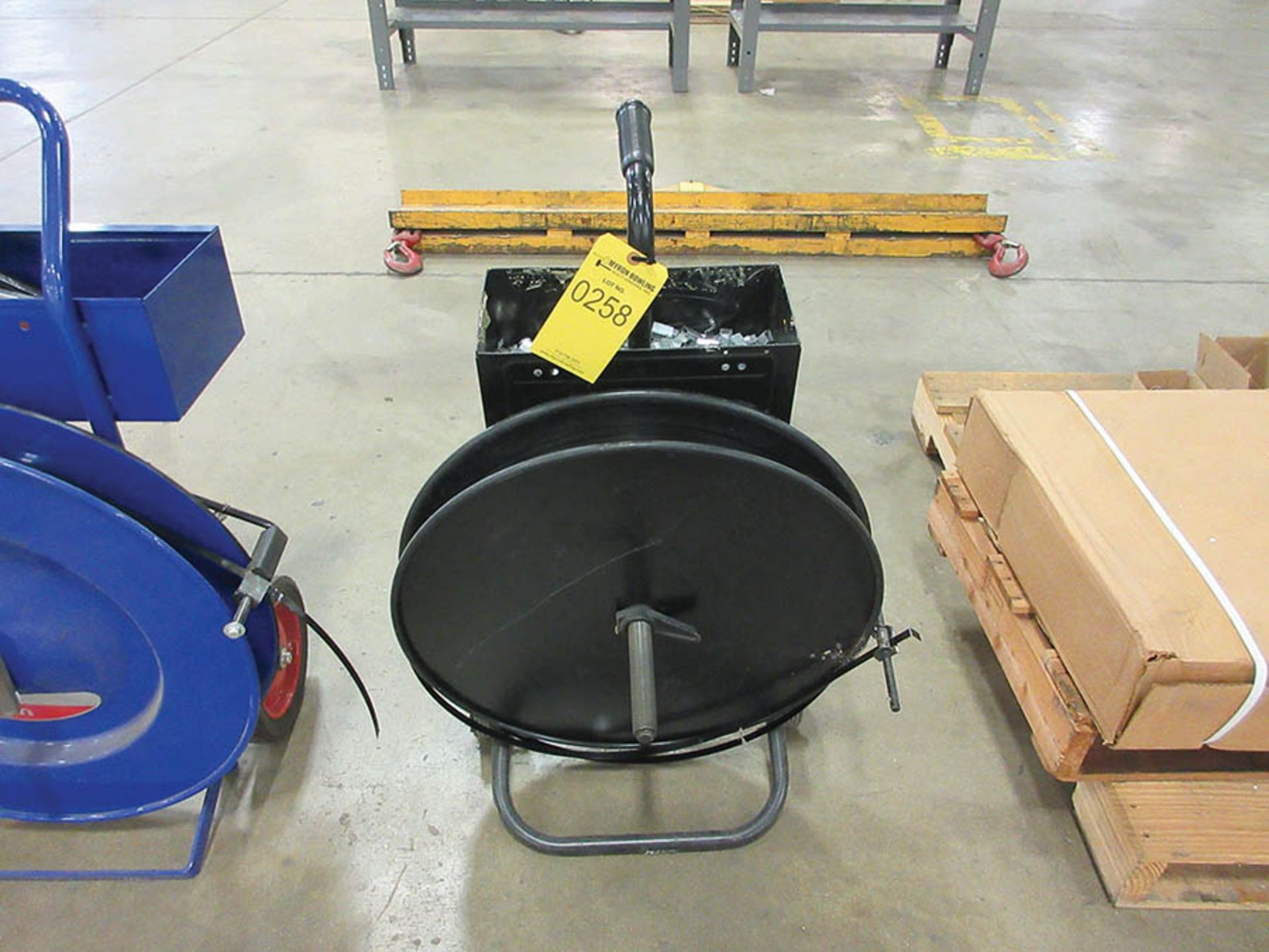 YBICO BANDING CART