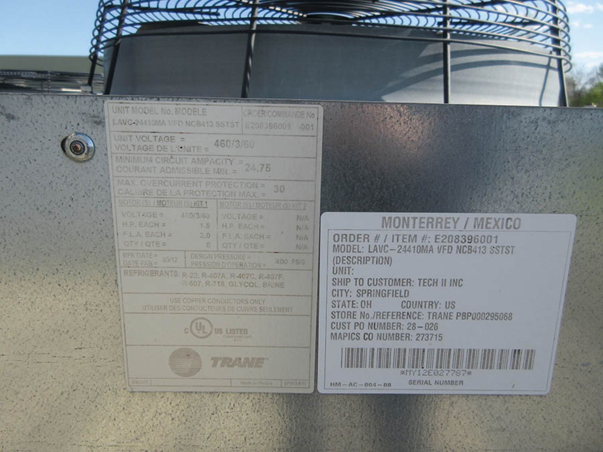 2012 TRANE 8-FAN COOLING SYSTEM, 1.5-HP EACH FAN, MODEL LAVC-24410MA-VFD-NCB413 SSTST, 400 PSIG, S/N - Image 2 of 2