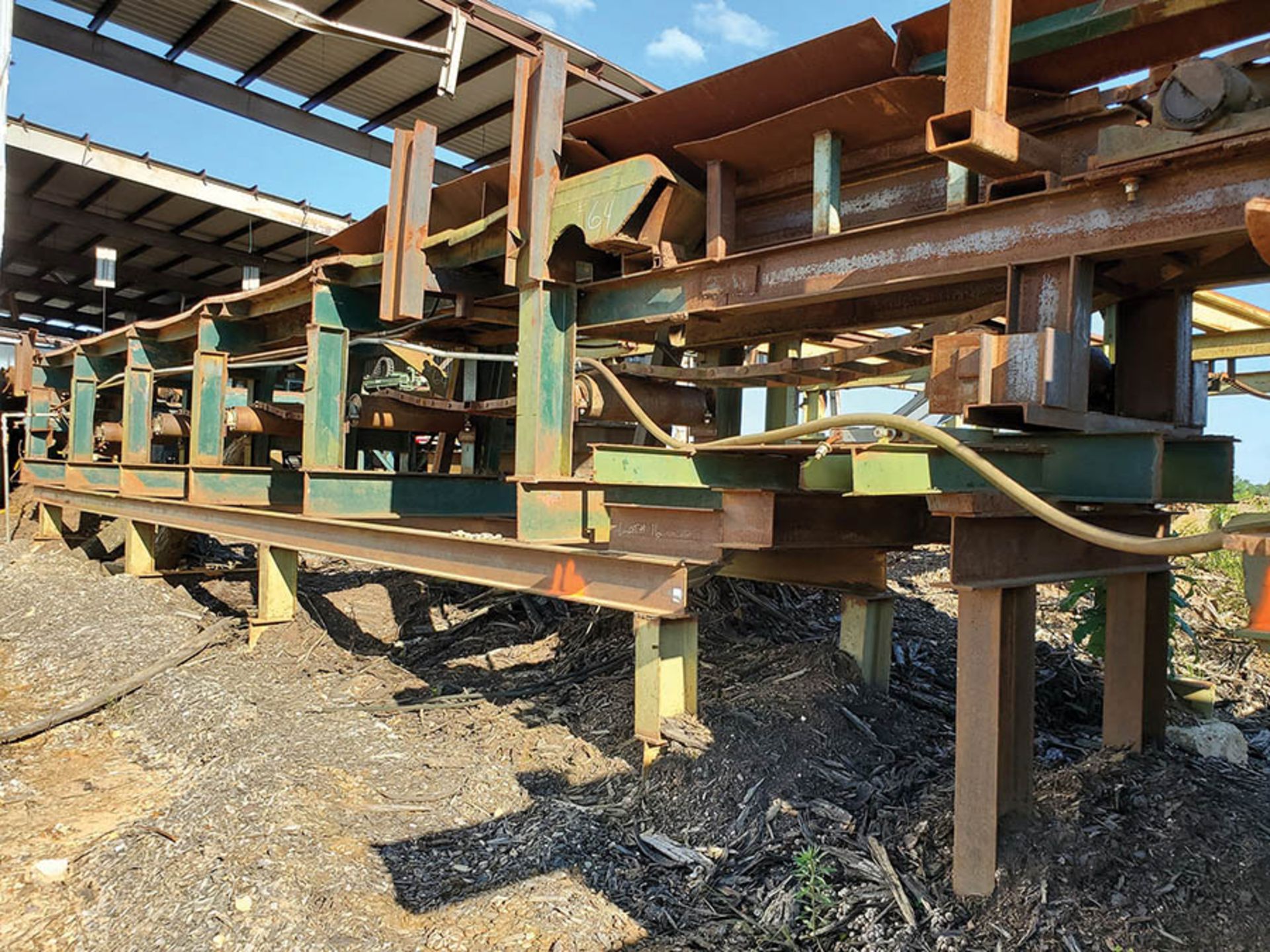 INFEED LOG TROUGH CONVEYOR INTO MILL STRAND SINGLE OF H-82 CHAIN, 4 TONG LOG PICKER ONTO 3 STRAND - Image 6 of 19