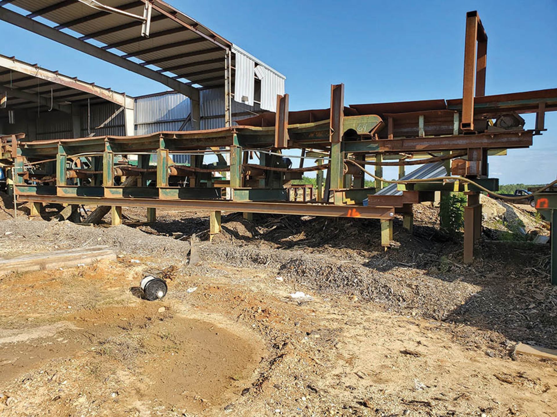 INFEED LOG TROUGH CONVEYOR INTO MILL STRAND SINGLE OF H-82 CHAIN, 4 TONG LOG PICKER ONTO 3 STRAND - Image 5 of 19